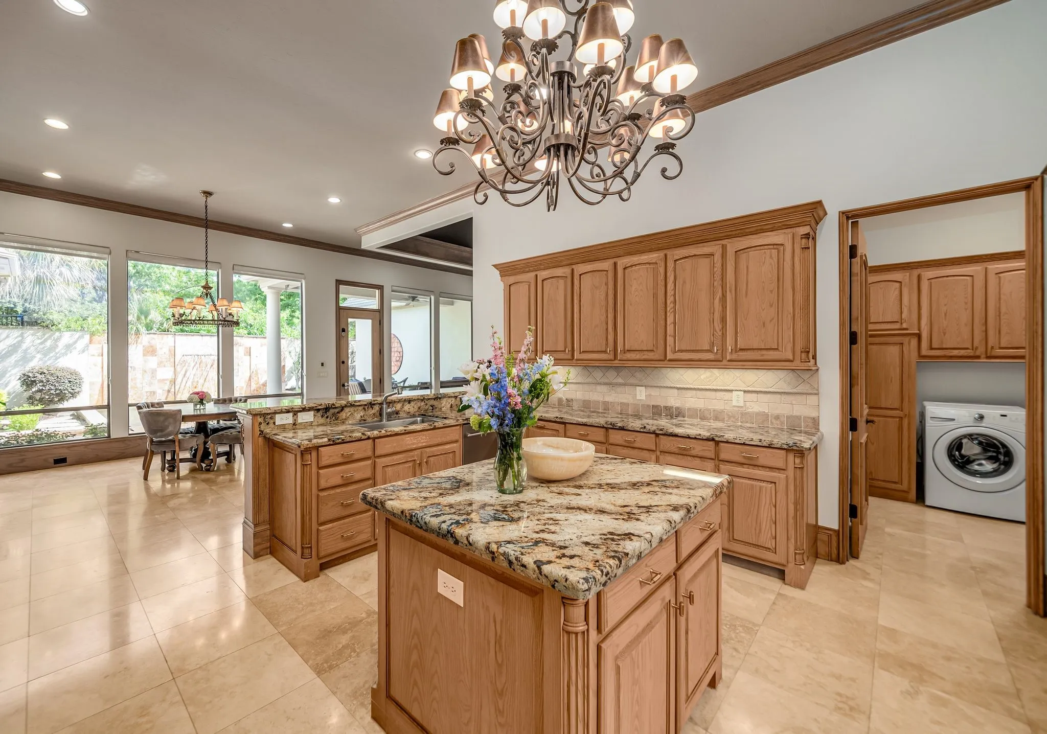 Single Family Residence For Sale in Collin County , 6049 Arrowhead Drive, Frisco, Texas 75034, 3 Bedroom, 4 Bathroom, 2 Garage spaces, 3,624 Sqft, built in 2002, mls#21261241, Real Estate Agent in Frisco, Homes For Sale in Collin county, Homes For Sale in Frisco, Realtor in Frisco Texas, Real Estate Brokerage Independent Realty Texas, Luminita Cordes Realtor