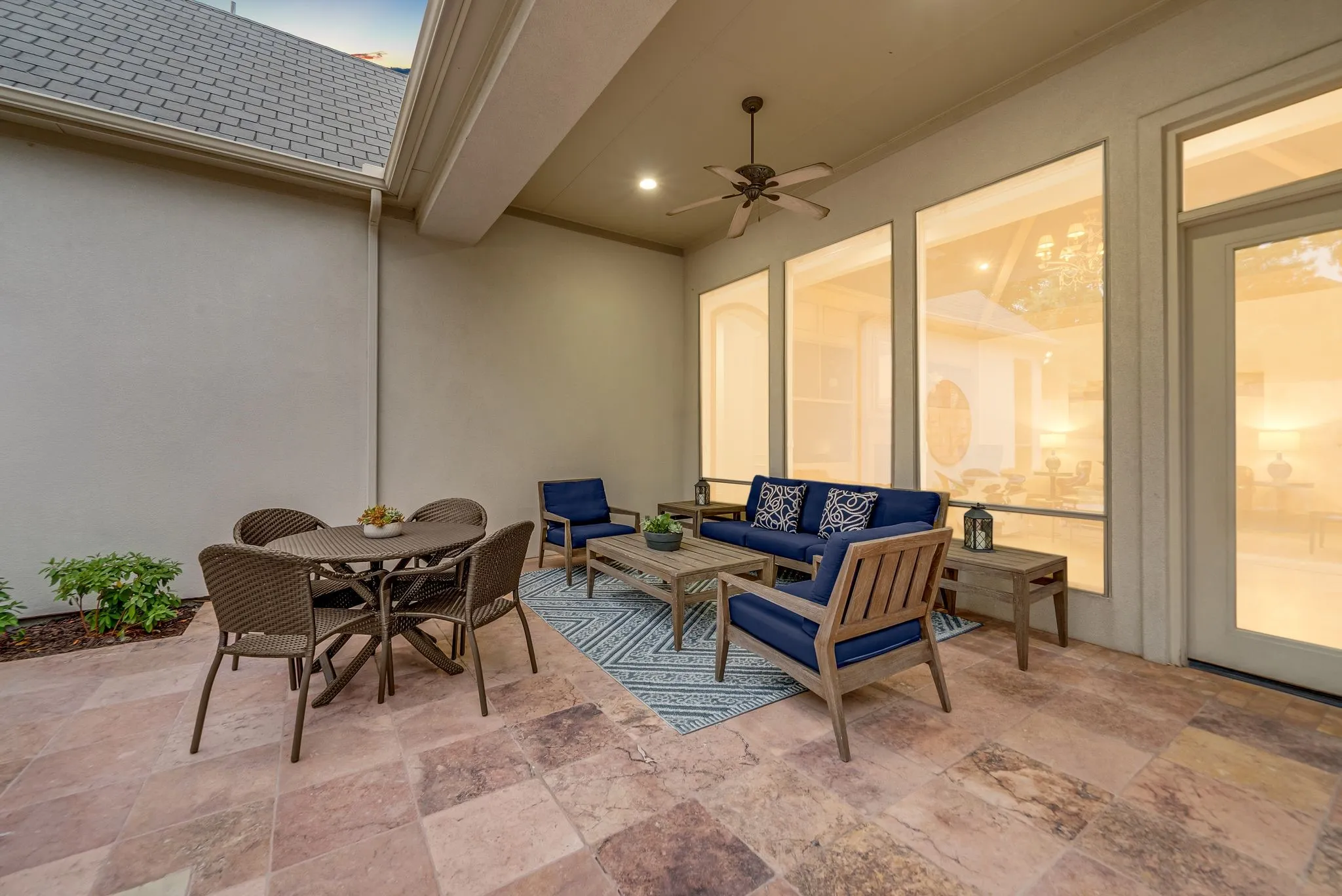 Single Family Residence For Sale in Collin County , 6049 Arrowhead Drive, Frisco, Texas 75034, 3 Bedroom, 4 Bathroom, 2 Garage spaces, 3,624 Sqft, built in 2002, mls#21261241, Real Estate Agent in Frisco, Homes For Sale in Collin county, Homes For Sale in Frisco, Realtor in Frisco Texas, Real Estate Brokerage Independent Realty Texas, Luminita Cordes Realtor