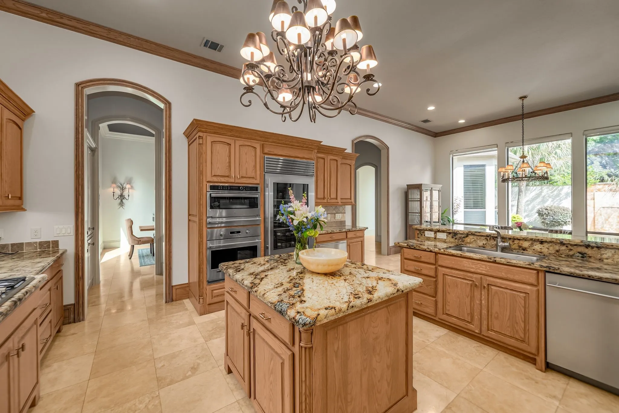 Single Family Residence For Sale in Collin County , 6049 Arrowhead Drive, Frisco, Texas 75034, 3 Bedroom, 4 Bathroom, 2 Garage spaces, 3,624 Sqft, built in 2002, mls#21261241, Real Estate Agent in Frisco, Homes For Sale in Collin county, Homes For Sale in Frisco, Realtor in Frisco Texas, Real Estate Brokerage Independent Realty Texas, Luminita Cordes Realtor