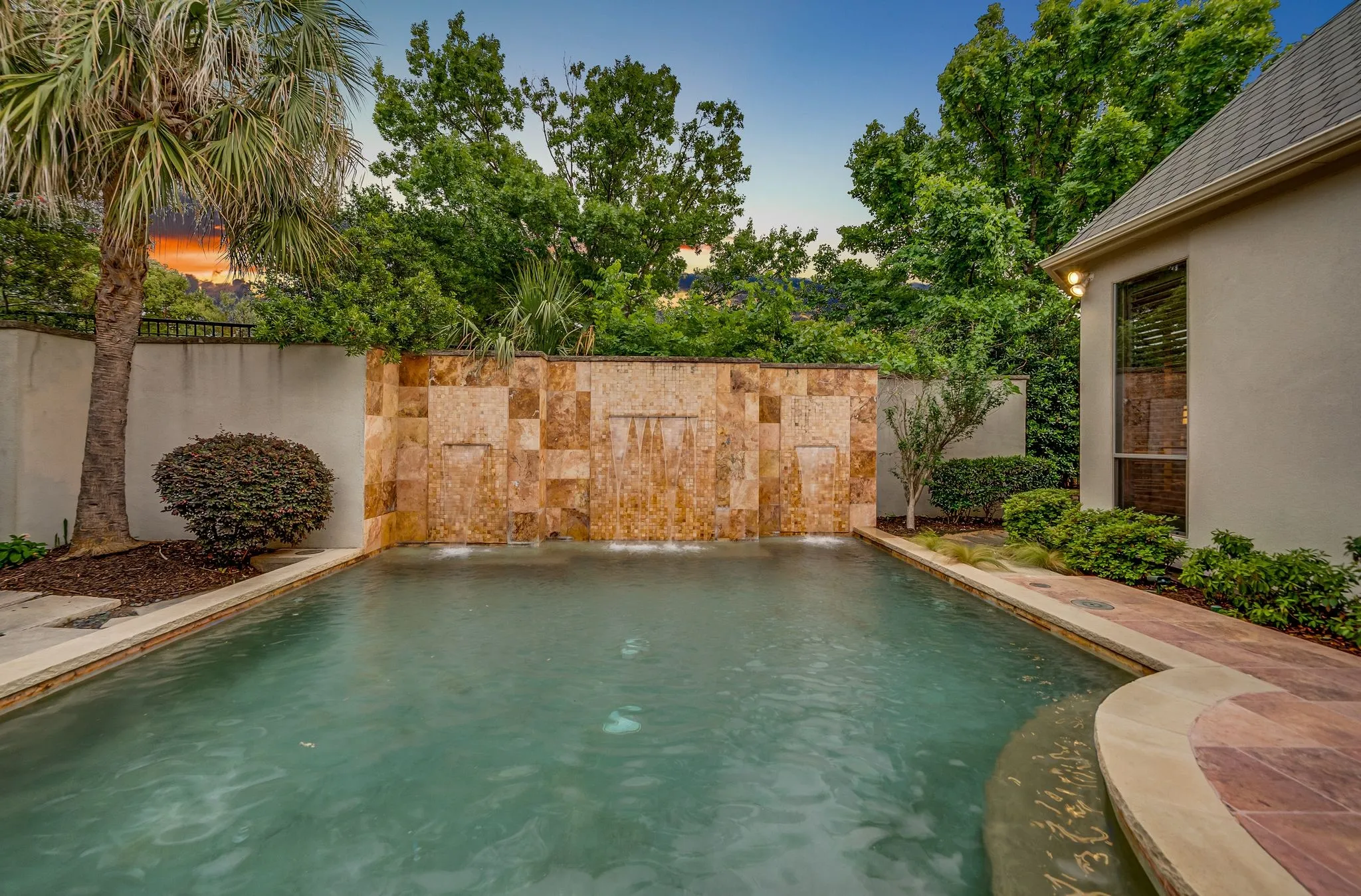 Single Family Residence For Sale in Collin County , 6049 Arrowhead Drive, Frisco, Texas 75034, 3 Bedroom, 4 Bathroom, 2 Garage spaces, 3,624 Sqft, built in 2002, mls#21261241, Real Estate Agent in Frisco, Homes For Sale in Collin county, Homes For Sale in Frisco, Realtor in Frisco Texas, Real Estate Brokerage Independent Realty Texas, Luminita Cordes Realtor
