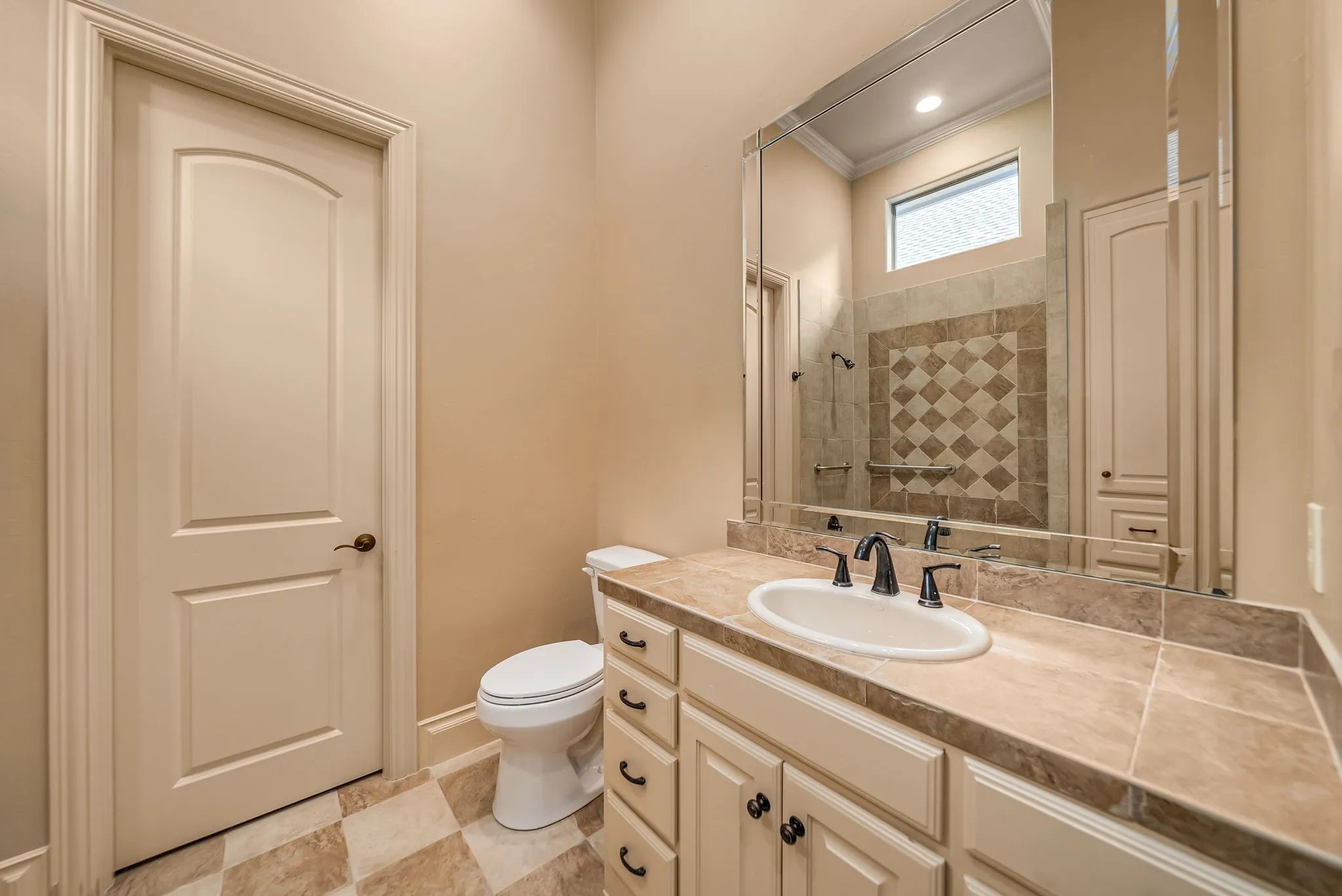 Single Family Residence For Sale in Collin County , 6049 Arrowhead Drive, Frisco, Texas 75034, 3 Bedroom, 4 Bathroom, 2 Garage spaces, 3,624 Sqft, built in 2002, mls#21261241, Real Estate Agent in Frisco, Homes For Sale in Collin county, Homes For Sale in Frisco, Realtor in Frisco Texas, Real Estate Brokerage Independent Realty Texas, Luminita Cordes Realtor