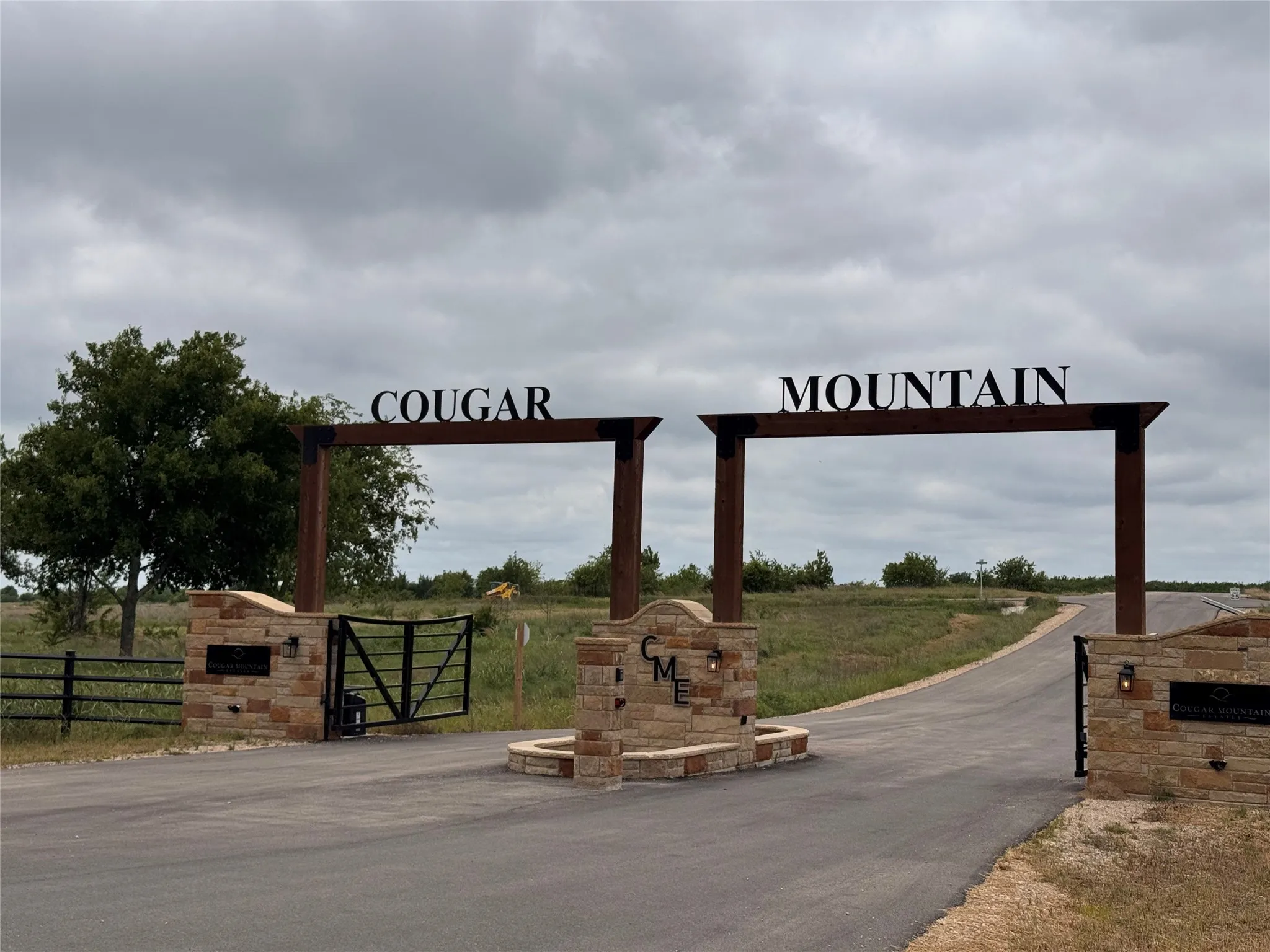 Improved Land For Sale in Hood County , 2908 Mattie Ross Road, Cresson, Texas 76035, 0, 0, Garage spaces, 0 Sqft, built in 0, mls#21261450, Real Estate Agent in Cresson, Homes For Sale in Hood county, Homes For Sale in Cresson, Realtor in Cresson Texas, Real Estate Brokerage Independent Realty Texas, Luminita Cordes Realtor
