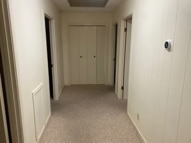 Single Family Residence For Sale in Red River (TX) County , 1304 S WALNUT Street, Clarksville, Texas 75426, 3 Bedroom, 2 Bathroom, Garage spaces, 2,024 Sqft, built in 1969, mls#21267020, Real Estate Agent in Clarksville, Homes For Sale in Red River (TX) county, Homes For Sale in Clarksville, Realtor in Clarksville Texas, Real Estate Brokerage Independent Realty Texas, Luminita Cordes Realtor