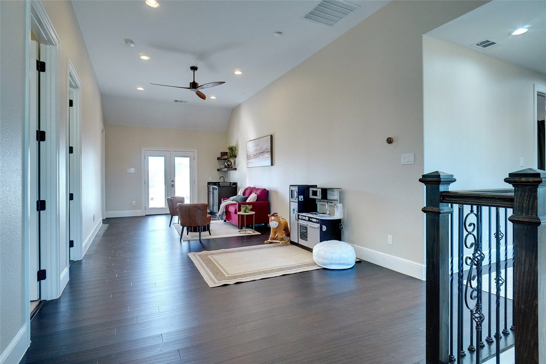 Single Family Residence For Sale in Tarrant County , 9033 Quarry Hill Court, Fort Worth, Texas 76179, 4 Bedroom, 3 Bathroom, 2 Garage spaces, 3,870 Sqft, built in 2020, Price $605,000, mls#21267024, Real Estate Agent in Fort Worth, Homes For Sale in Tarrant county, Homes For Sale in Fort Worth, Realtor in Fort Worth Texas, Real Estate Brokerage Independent Realty Texas, Luminita Cordes Realtor