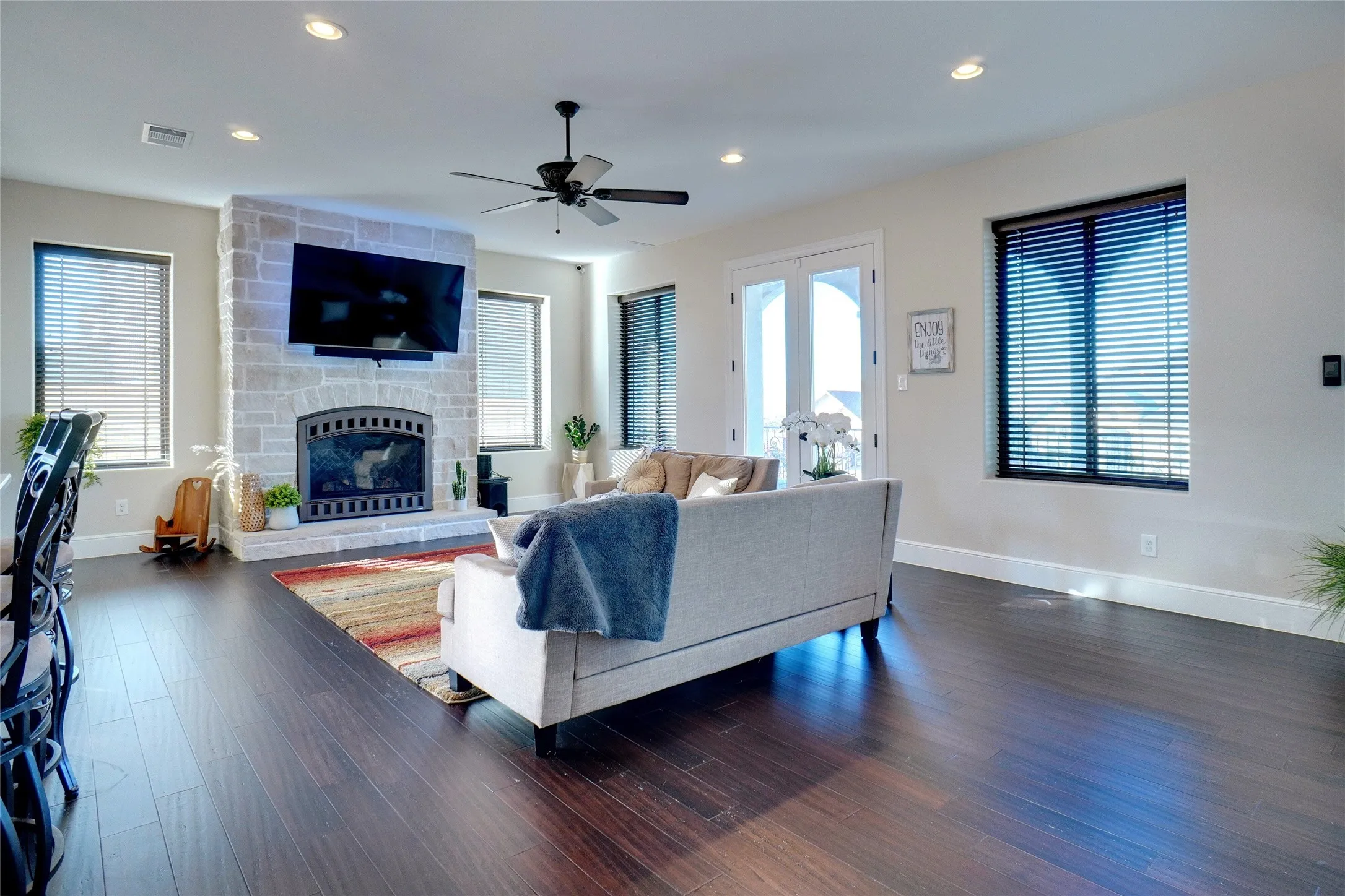 Single Family Residence For Sale in Tarrant County , 9033 Quarry Hill Court, Fort Worth, Texas 76179, 4 Bedroom, 3 Bathroom, 2 Garage spaces, 3,870 Sqft, built in 2020, Price $605,000, mls#21267024, Real Estate Agent in Fort Worth, Homes For Sale in Tarrant county, Homes For Sale in Fort Worth, Realtor in Fort Worth Texas, Real Estate Brokerage Independent Realty Texas, Luminita Cordes Realtor