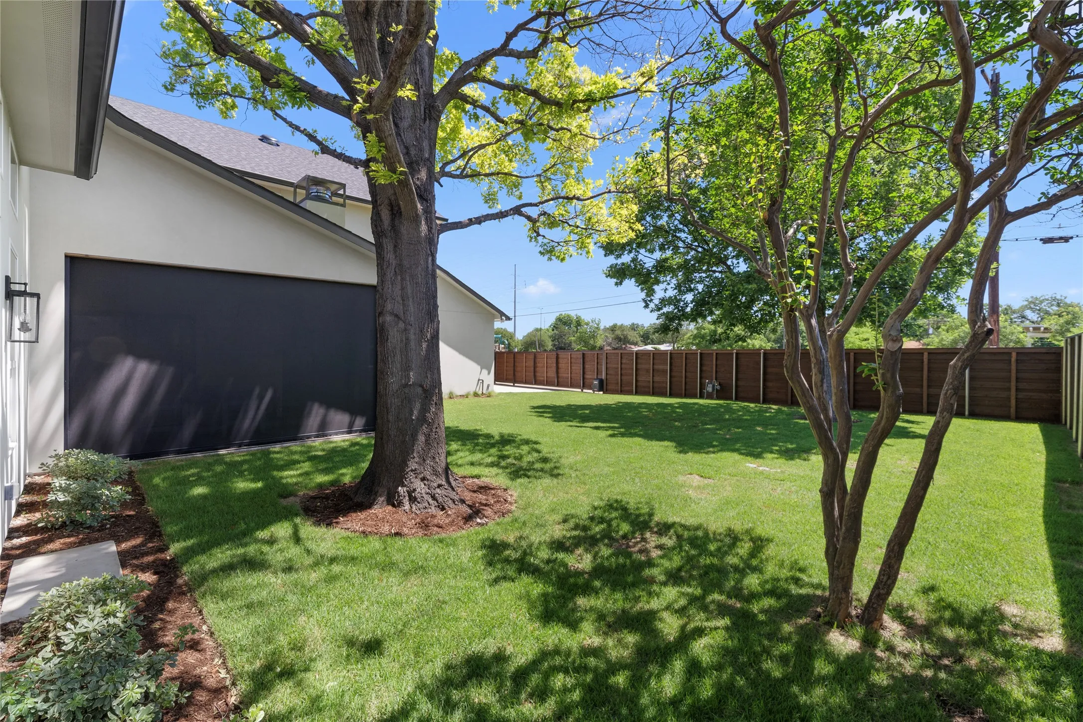 Single Family Residence For Sale in Dallas County , 10930 Beauty Lane, Dallas, Texas 75229, 5 Bedroom, 6 Bathroom, 2 Garage spaces, 4,114 Sqft, built in 2025, mls#21267111, Real Estate Agent in Dallas, Homes For Sale in Dallas county, Homes For Sale in Dallas, Realtor in Dallas Texas, Real Estate Brokerage Independent Realty Texas, Luminita Cordes Realtor