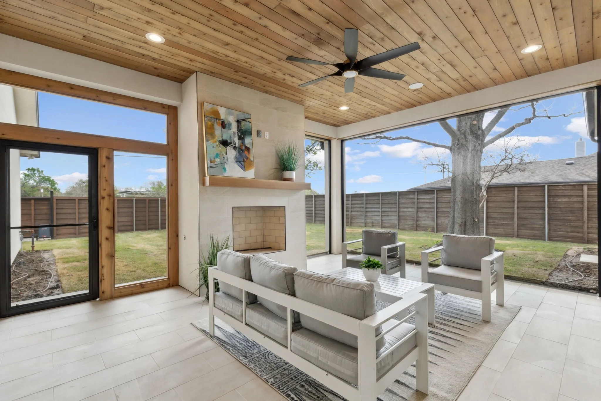 Single Family Residence For Sale in Dallas County , 10930 Beauty Lane, Dallas, Texas 75229, 5 Bedroom, 6 Bathroom, 2 Garage spaces, 4,114 Sqft, built in 2025, mls#21267111, Real Estate Agent in Dallas, Homes For Sale in Dallas county, Homes For Sale in Dallas, Realtor in Dallas Texas, Real Estate Brokerage Independent Realty Texas, Luminita Cordes Realtor