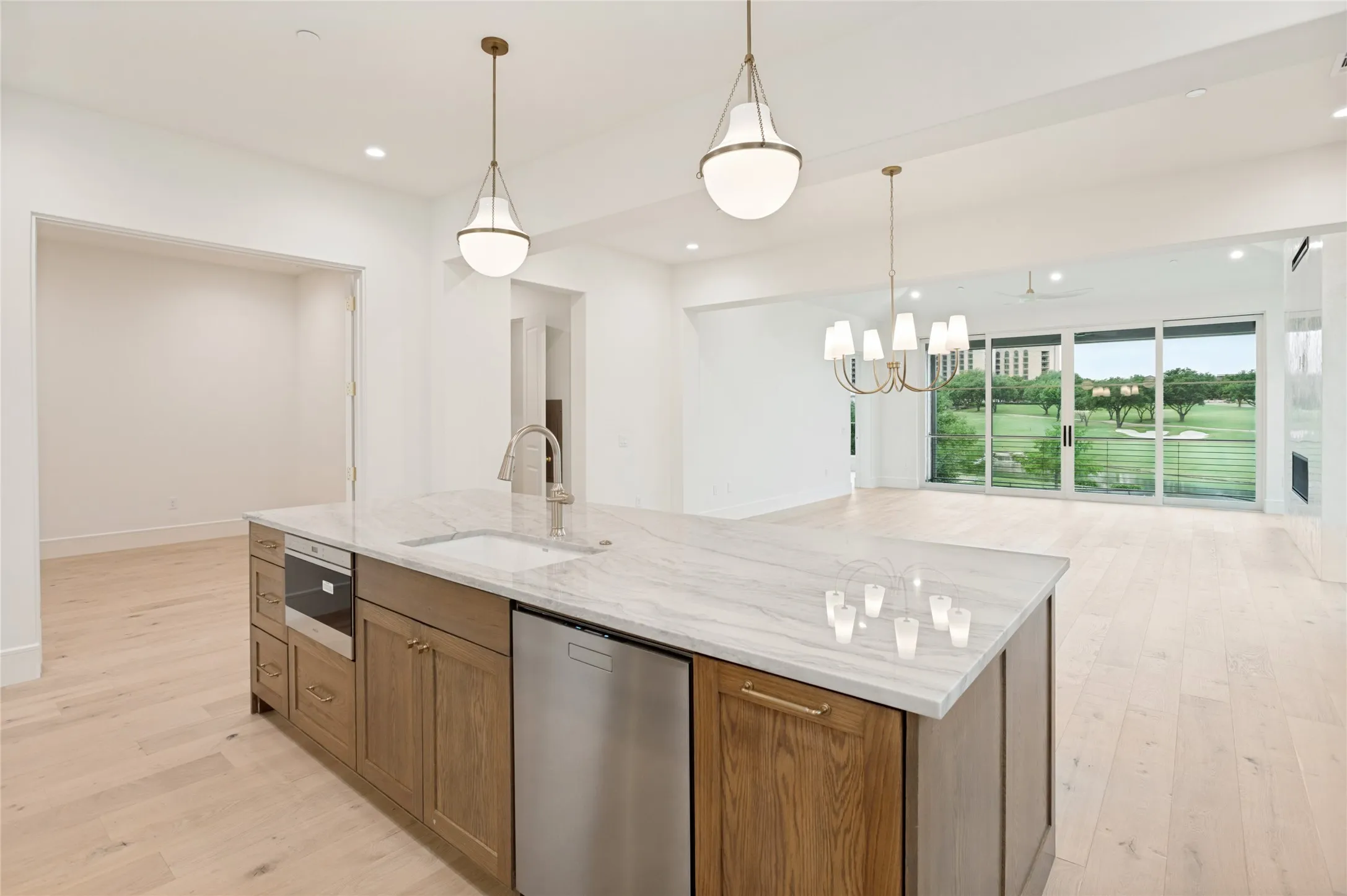 Condominium For Sale in Dallas County , 350 N O Connor Ridge Boulevard 21, Irving, Texas 75038, 4 Bedroom, 3 Bathroom, 3 Garage spaces, 2,767 Sqft, built in 2026, mls#21266278, Real Estate Agent in Irving, Homes For Sale in Dallas county, Homes For Sale in Irving, Realtor in Irving Texas, Real Estate Brokerage Independent Realty Texas, Luminita Cordes Realtor