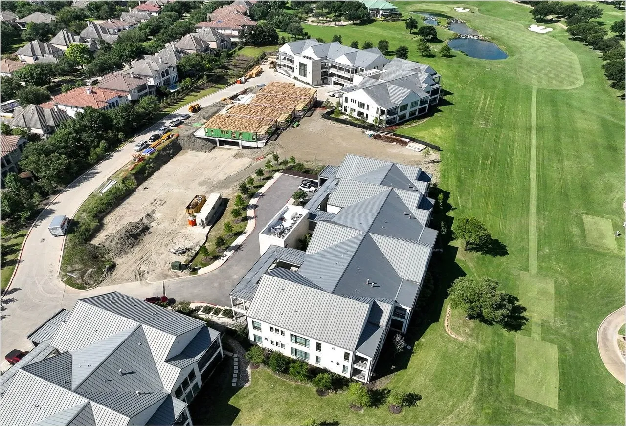 Villa Seven #21-new construction-available immediately!