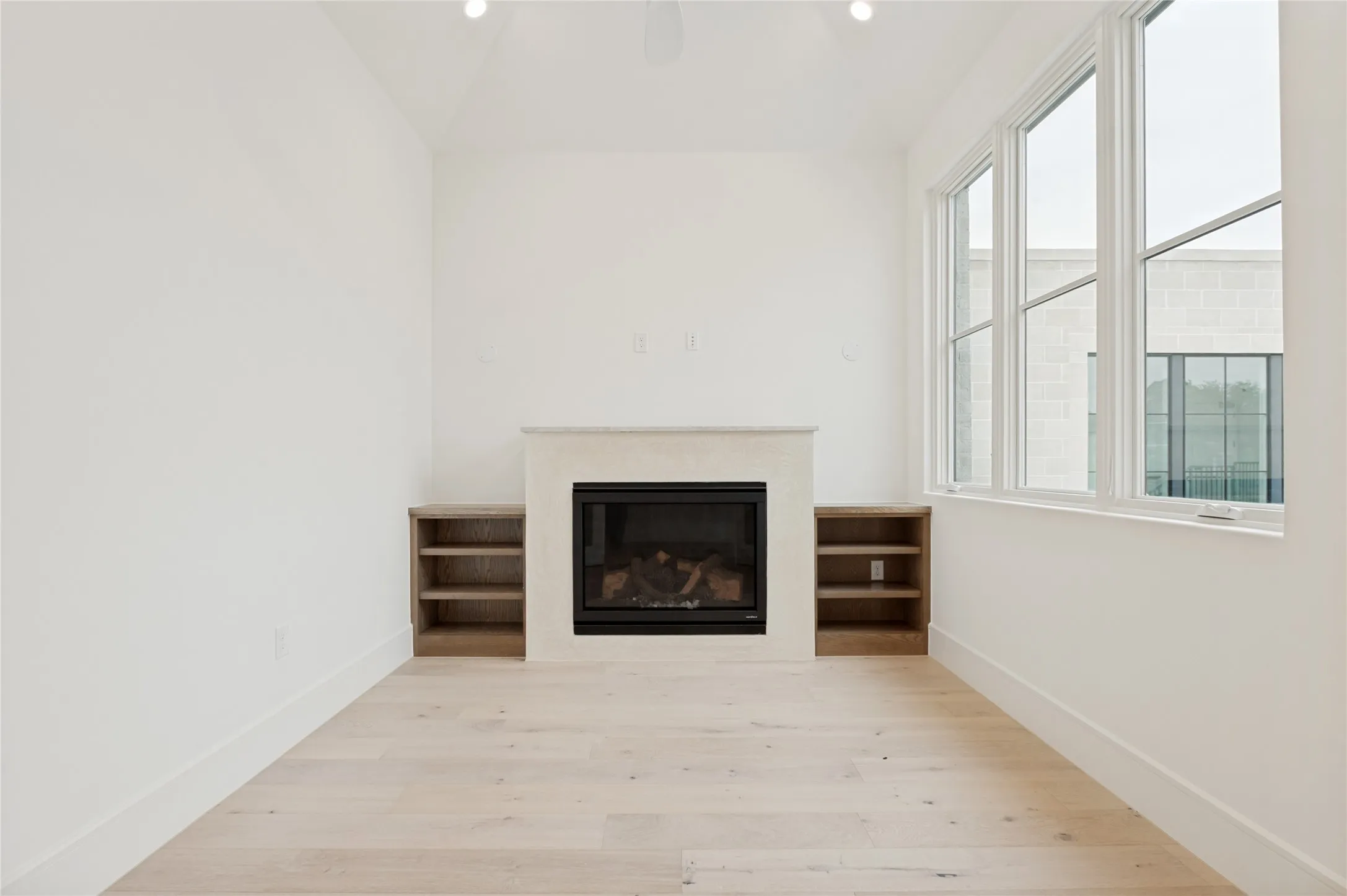 Condominium For Sale in Dallas County , 350 N O Connor Ridge Boulevard 21, Irving, Texas 75038, 4 Bedroom, 3 Bathroom, 3 Garage spaces, 2,767 Sqft, built in 2026, mls#21266278, Real Estate Agent in Irving, Homes For Sale in Dallas county, Homes For Sale in Irving, Realtor in Irving Texas, Real Estate Brokerage Independent Realty Texas, Luminita Cordes Realtor