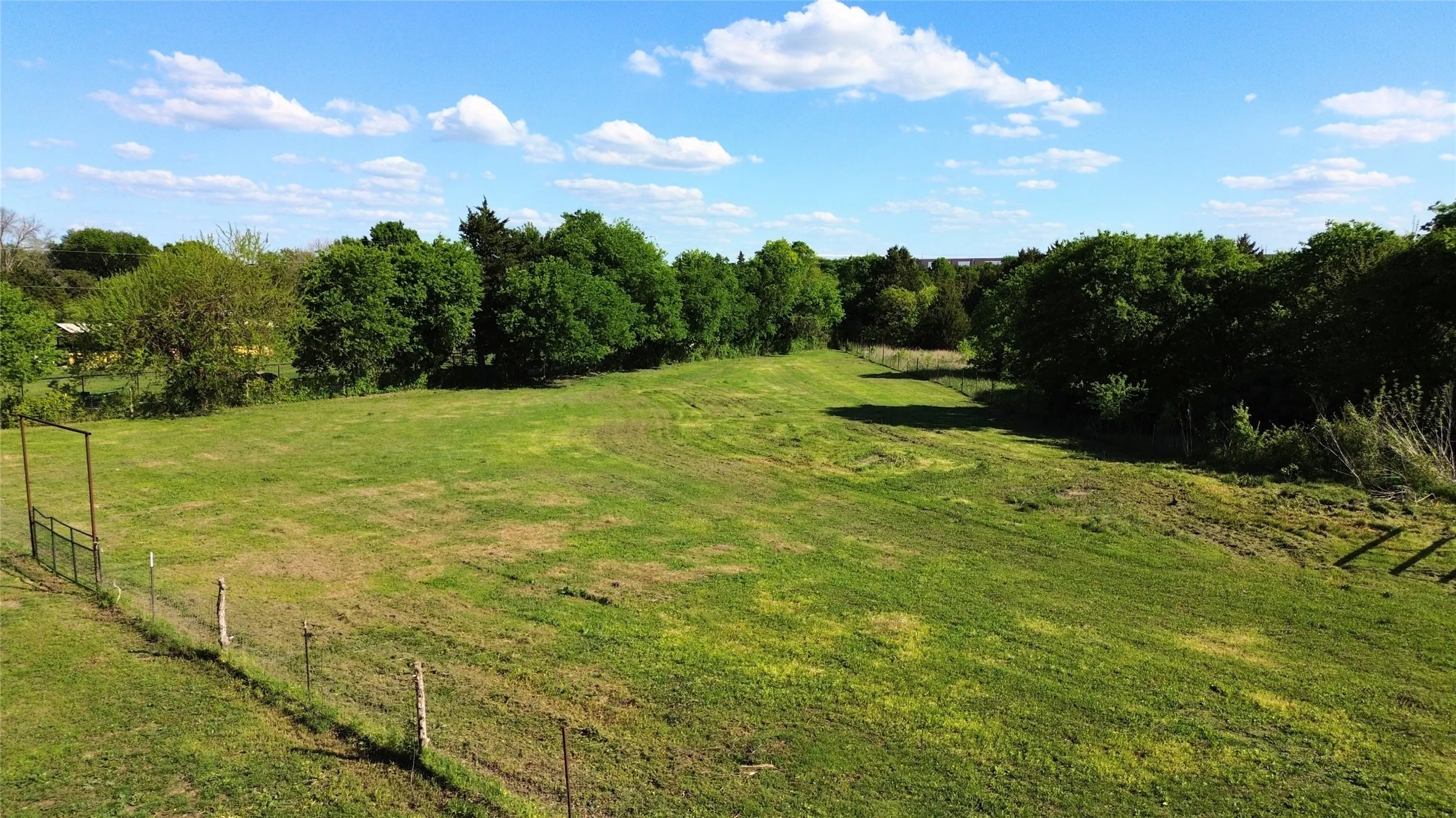 Improved Land For Sale in Dallas County , 1542 W Reindeer, Lancaster, Texas 75146, 0, 0, Garage spaces, 0 Sqft, built in 0, mls#21263015, Real Estate Agent in Lancaster, Homes For Sale in Dallas county, Homes For Sale in Lancaster, Realtor in Lancaster Texas, Real Estate Brokerage Independent Realty Texas, Luminita Cordes Realtor