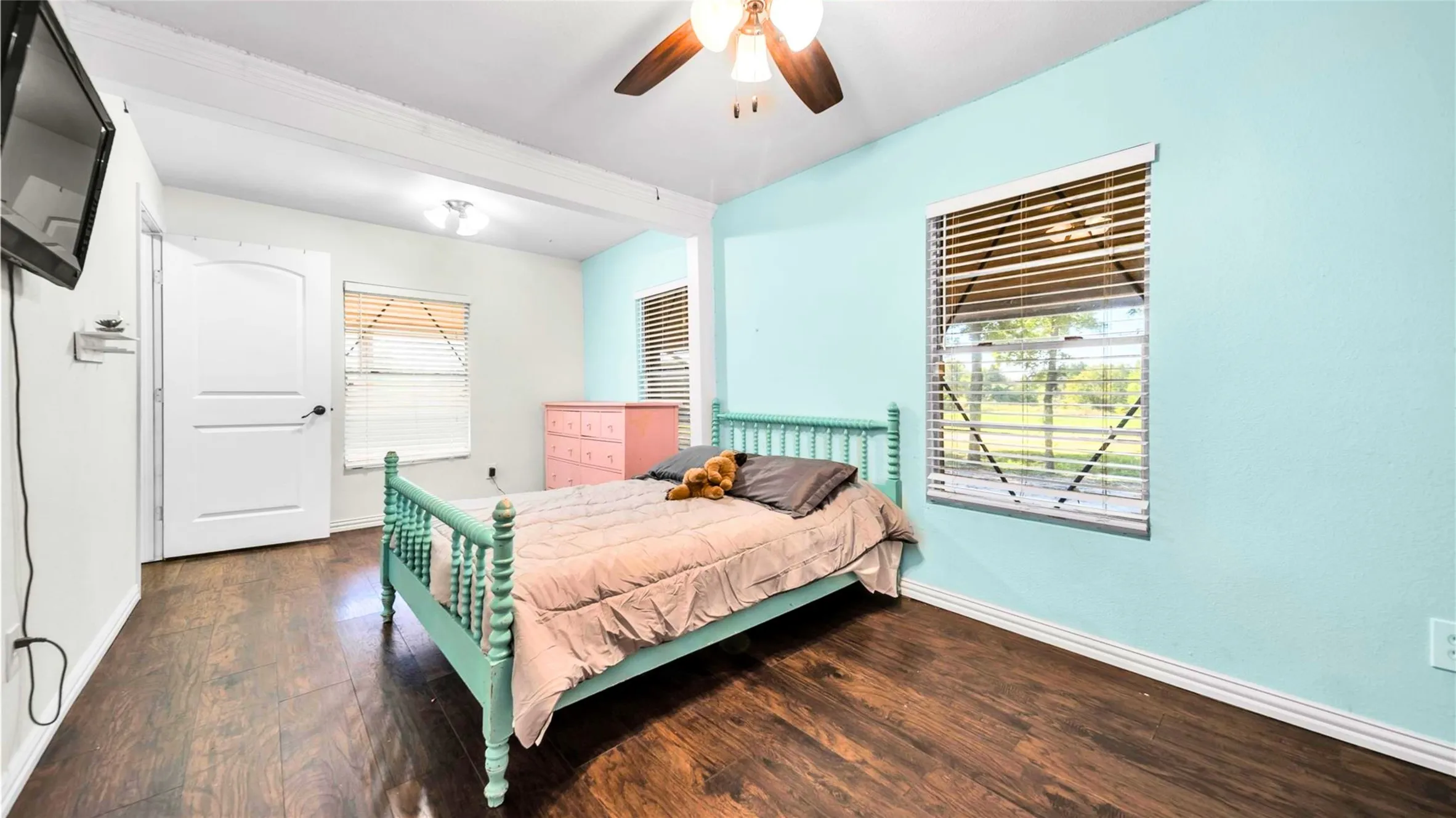 Improved Land For Sale in Dallas County , 1542 W Reindeer, Lancaster, Texas 75146, 0, 0, Garage spaces, 0 Sqft, built in 0, mls#21263015, Real Estate Agent in Lancaster, Homes For Sale in Dallas county, Homes For Sale in Lancaster, Realtor in Lancaster Texas, Real Estate Brokerage Independent Realty Texas, Luminita Cordes Realtor