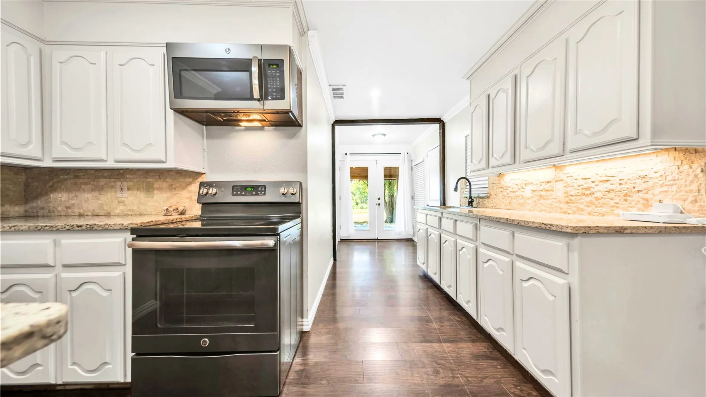 Improved Land For Sale in Dallas County , 1542 W Reindeer, Lancaster, Texas 75146, 0, 0, Garage spaces, 0 Sqft, built in 0, mls#21263015, Real Estate Agent in Lancaster, Homes For Sale in Dallas county, Homes For Sale in Lancaster, Realtor in Lancaster Texas, Real Estate Brokerage Independent Realty Texas, Luminita Cordes Realtor