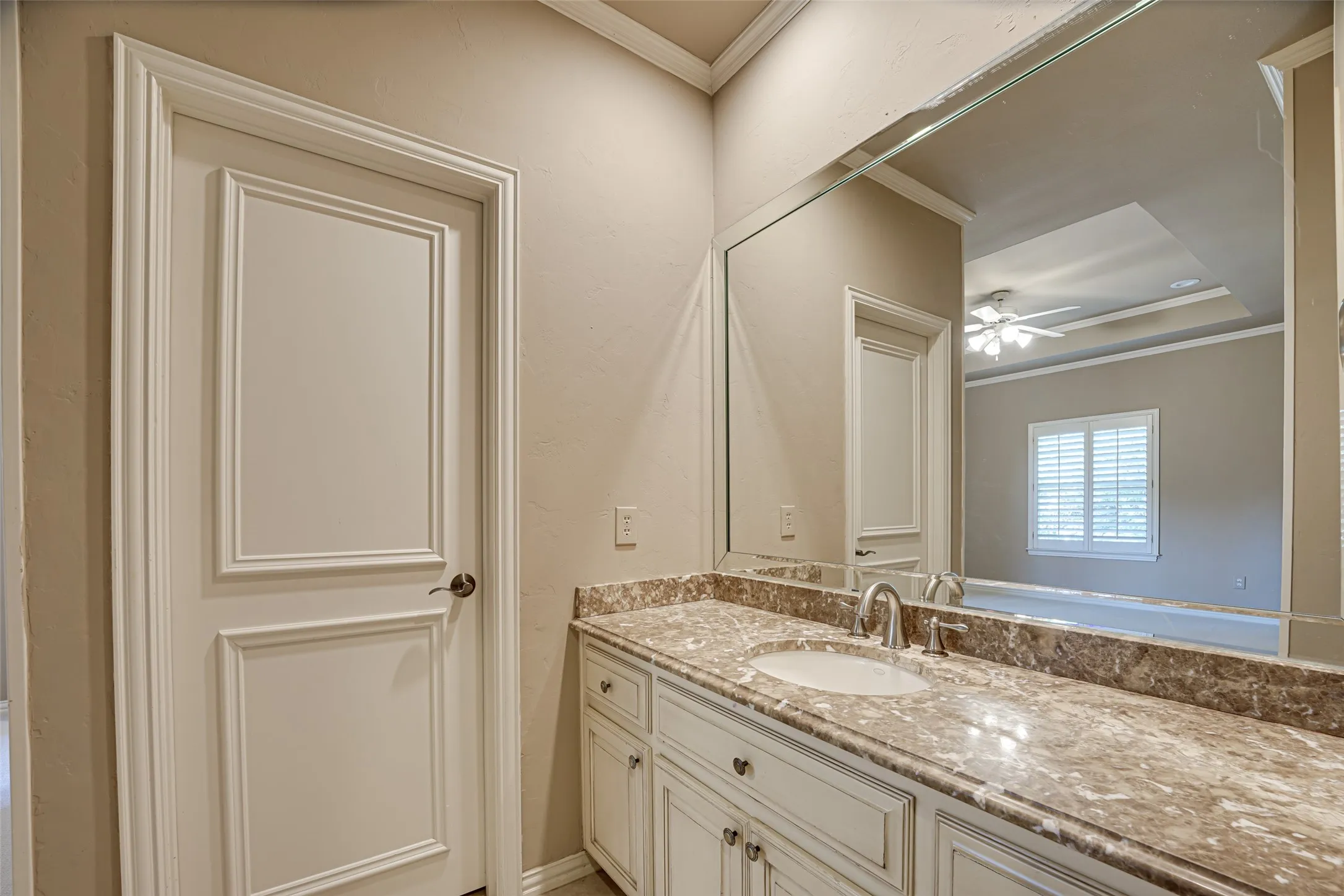 Single Family Residence For Rent in Collin County , 5004 Castle Creek Court, Plano, Texas 75093, 6 Bedroom, 5 Bathroom, 3 Garage spaces, 6,065 Sqft, built in 2001, mls#21266817, Real Estate Agent in Plano, Homes For Rent in Collin county, Homes For Rent in Plano, Realtor in Plano Texas, Real Estate Brokerage Independent Realty Texas, Luminita Cordes Realtor