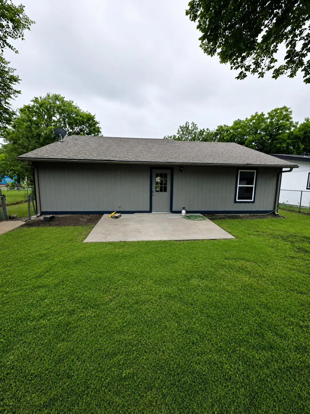 Single Family Residence For Sale in Kaufman County , 106 N 4th Street, Crandall, Texas 75114, 3 Bedroom, 2 Bathroom, Garage spaces, 1,100 Sqft, built in 1984, mls#21267168, Real Estate Agent in Crandall, Homes For Sale in Kaufman county, Homes For Sale in Crandall, Realtor in Crandall Texas, Real Estate Brokerage Independent Realty Texas, Luminita Cordes Realtor