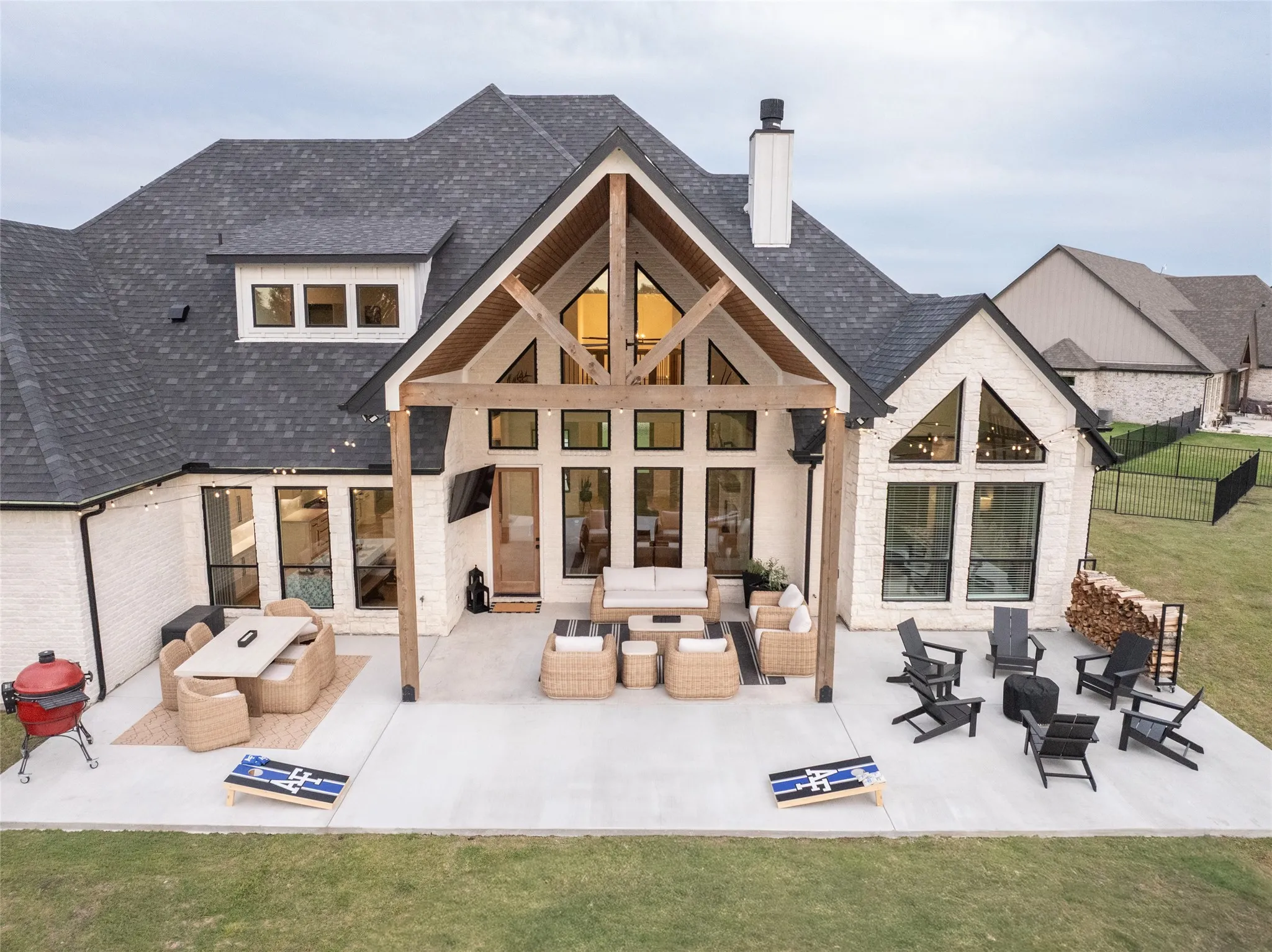 Single Family Residence For Sale in Collin County , 2900 Deer Run Trail, Farmersville, Texas 75442, 5 Bedroom, 4 Bathroom, 6 Garage spaces, 5,692 Sqft, built in 2023, mls#21232802, Real Estate Agent in Farmersville, Homes For Sale in Collin county, Homes For Sale in Farmersville, Realtor in Farmersville Texas, Real Estate Brokerage Independent Realty Texas, Luminita Cordes Realtor