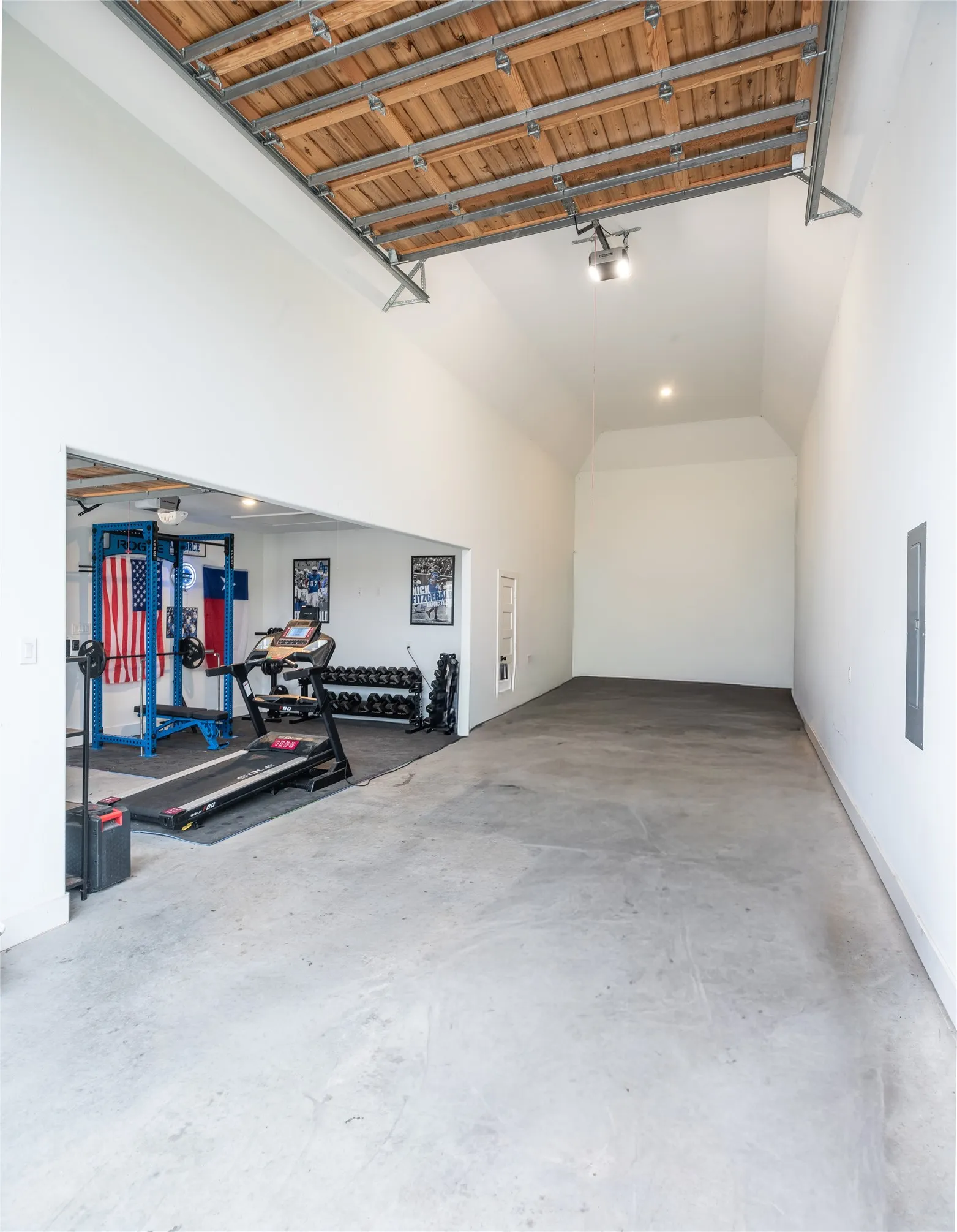 Single Family Residence For Sale in Collin County , 2900 Deer Run Trail, Farmersville, Texas 75442, 5 Bedroom, 4 Bathroom, 6 Garage spaces, 5,692 Sqft, built in 2023, mls#21232802, Real Estate Agent in Farmersville, Homes For Sale in Collin county, Homes For Sale in Farmersville, Realtor in Farmersville Texas, Real Estate Brokerage Independent Realty Texas, Luminita Cordes Realtor