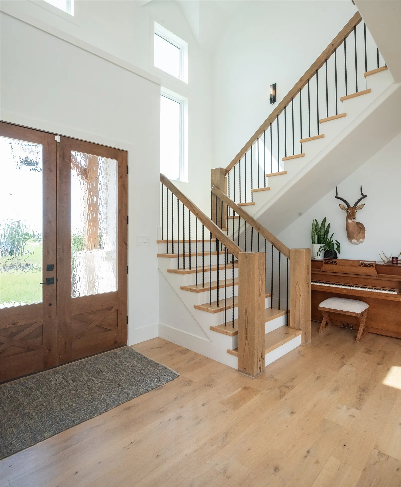 Single Family Residence For Sale in Collin County , 2900 Deer Run Trail, Farmersville, Texas 75442, 5 Bedroom, 4 Bathroom, 6 Garage spaces, 5,692 Sqft, built in 2023, mls#21232802, Real Estate Agent in Farmersville, Homes For Sale in Collin county, Homes For Sale in Farmersville, Realtor in Farmersville Texas, Real Estate Brokerage Independent Realty Texas, Luminita Cordes Realtor