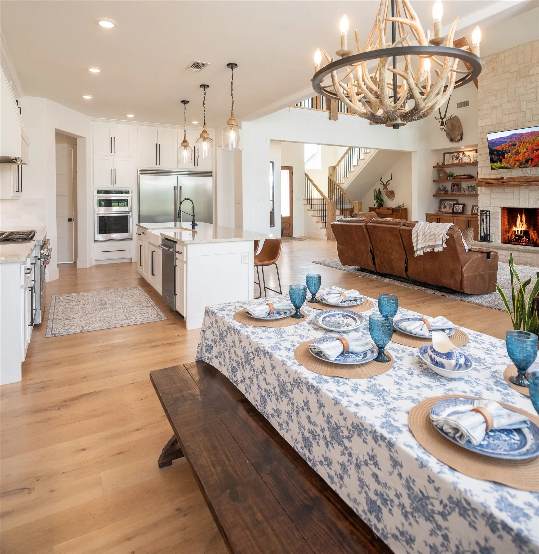 Single Family Residence For Sale in Collin County , 2900 Deer Run Trail, Farmersville, Texas 75442, 5 Bedroom, 4 Bathroom, 6 Garage spaces, 5,692 Sqft, built in 2023, mls#21232802, Real Estate Agent in Farmersville, Homes For Sale in Collin county, Homes For Sale in Farmersville, Realtor in Farmersville Texas, Real Estate Brokerage Independent Realty Texas, Luminita Cordes Realtor