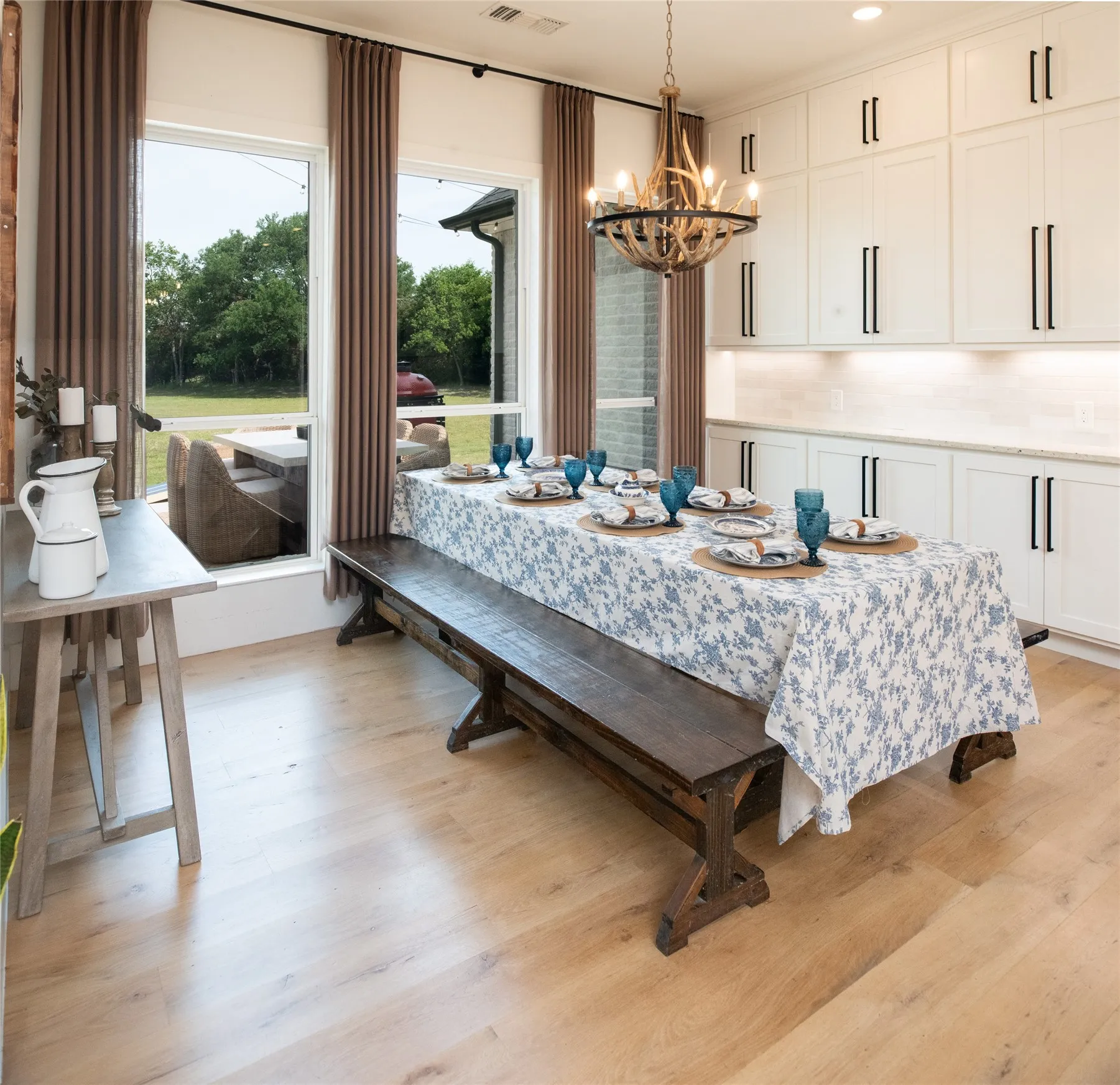 Single Family Residence For Sale in Collin County , 2900 Deer Run Trail, Farmersville, Texas 75442, 5 Bedroom, 4 Bathroom, 6 Garage spaces, 5,692 Sqft, built in 2023, mls#21232802, Real Estate Agent in Farmersville, Homes For Sale in Collin county, Homes For Sale in Farmersville, Realtor in Farmersville Texas, Real Estate Brokerage Independent Realty Texas, Luminita Cordes Realtor