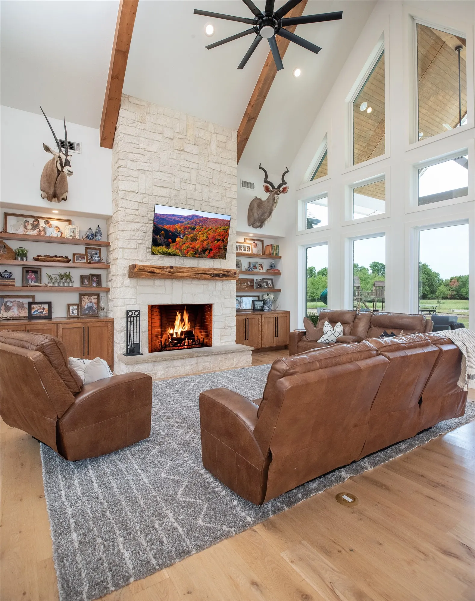 Single Family Residence For Sale in Collin County , 2900 Deer Run Trail, Farmersville, Texas 75442, 5 Bedroom, 4 Bathroom, 6 Garage spaces, 5,692 Sqft, built in 2023, mls#21232802, Real Estate Agent in Farmersville, Homes For Sale in Collin county, Homes For Sale in Farmersville, Realtor in Farmersville Texas, Real Estate Brokerage Independent Realty Texas, Luminita Cordes Realtor