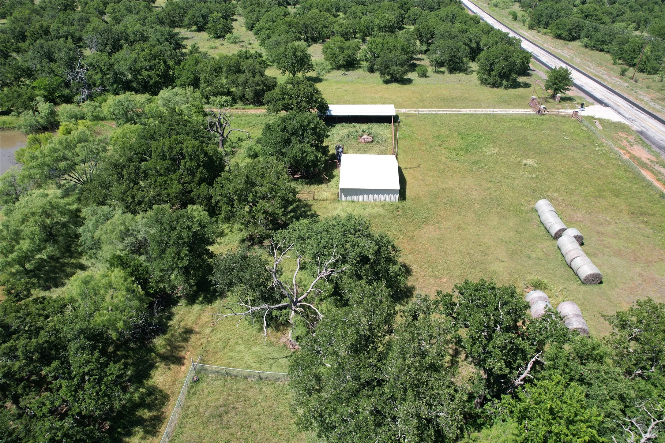 Improved Land For Sale in Young County , 628 Robinson Road, Graham, Texas 76450, 0, 0, Garage spaces, 0 Sqft, built in 1999, Price $2,000,000, mls#21252535, Real Estate Agent in Graham, Homes For Sale in Young county, Homes For Sale in Graham, Realtor in Graham Texas, Real Estate Brokerage Independent Realty Texas, Luminita Cordes Realtor