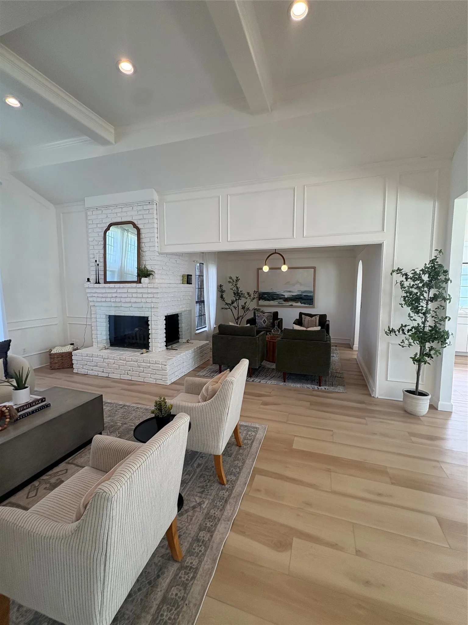 Single Family Residence For Sale in Collin County , 6608 Camille Avenue, Dallas, Texas 75252, 3 Bedroom, 2 Bathroom, 2 Garage spaces, 2,582 Sqft, built in 1982, mls#21266091, Real Estate Agent in Dallas, Homes For Sale in Collin county, Homes For Sale in Dallas, Realtor in Dallas Texas, Real Estate Brokerage Independent Realty Texas, Luminita Cordes Realtor