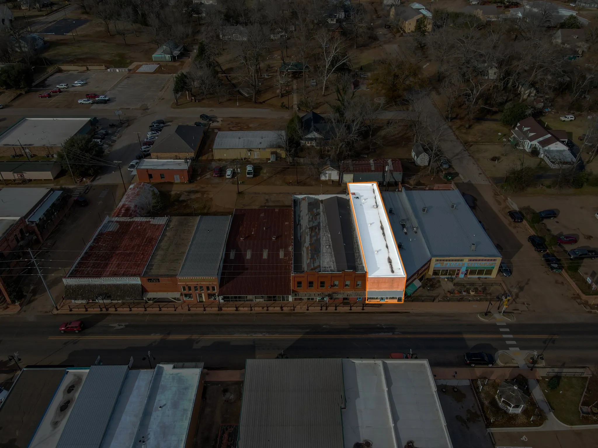 Retail For Sale in Cass County , 218 East First, Hughes Springs, Texas 75656, 0, 0, Garage spaces, 0 Sqft, built in 1910, Price $179,000, mls#21267320, Real Estate Agent in Hughes Springs, Homes For Sale in Cass county, Homes For Sale in Hughes Springs, Realtor in Hughes Springs Texas, Real Estate Brokerage Independent Realty Texas, Luminita Cordes Realtor