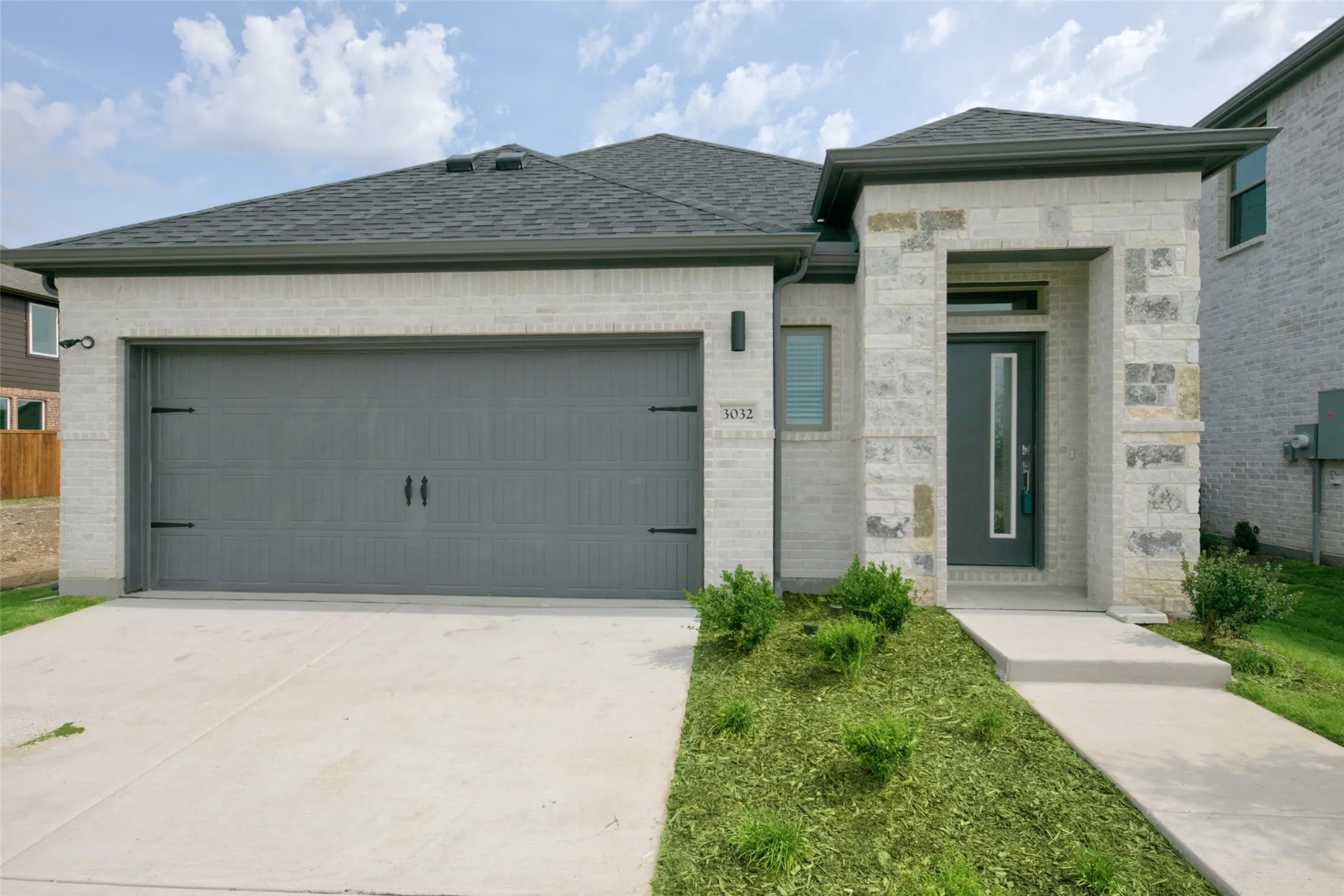 Single Family Residence For Rent in Collin County , 3032 Leatherwood Lane, Royse City, Texas 75189, 3 Bedroom, 2 Bathroom, 2 Garage spaces, 1,586 Sqft, built in 2023, mls#21267343, Real Estate Agent in Royse City, Homes For Rent in Collin county, Homes For Rent in Royse City, Realtor in Royse City Texas, Real Estate Brokerage Independent Realty Texas, Luminita Cordes Realtor