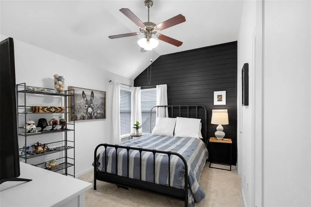 Single Family Residence For Rent in Denton County , 3332 Munstead Trail, Frisco, Texas 75033, 4 Bedroom, 3 Bathroom, 2 Garage spaces, 1,843 Sqft, built in 2004, mls#21267333, Real Estate Agent in Frisco, Homes For Rent in Denton county, Homes For Rent in Frisco, Realtor in Frisco Texas, Real Estate Brokerage Independent Realty Texas, Luminita Cordes Realtor