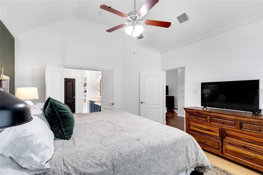 Single Family Residence For Rent in Denton County , 3332 Munstead Trail, Frisco, Texas 75033, 4 Bedroom, 3 Bathroom, 2 Garage spaces, 1,843 Sqft, built in 2004, mls#21267333, Real Estate Agent in Frisco, Homes For Rent in Denton county, Homes For Rent in Frisco, Realtor in Frisco Texas, Real Estate Brokerage Independent Realty Texas, Luminita Cordes Realtor