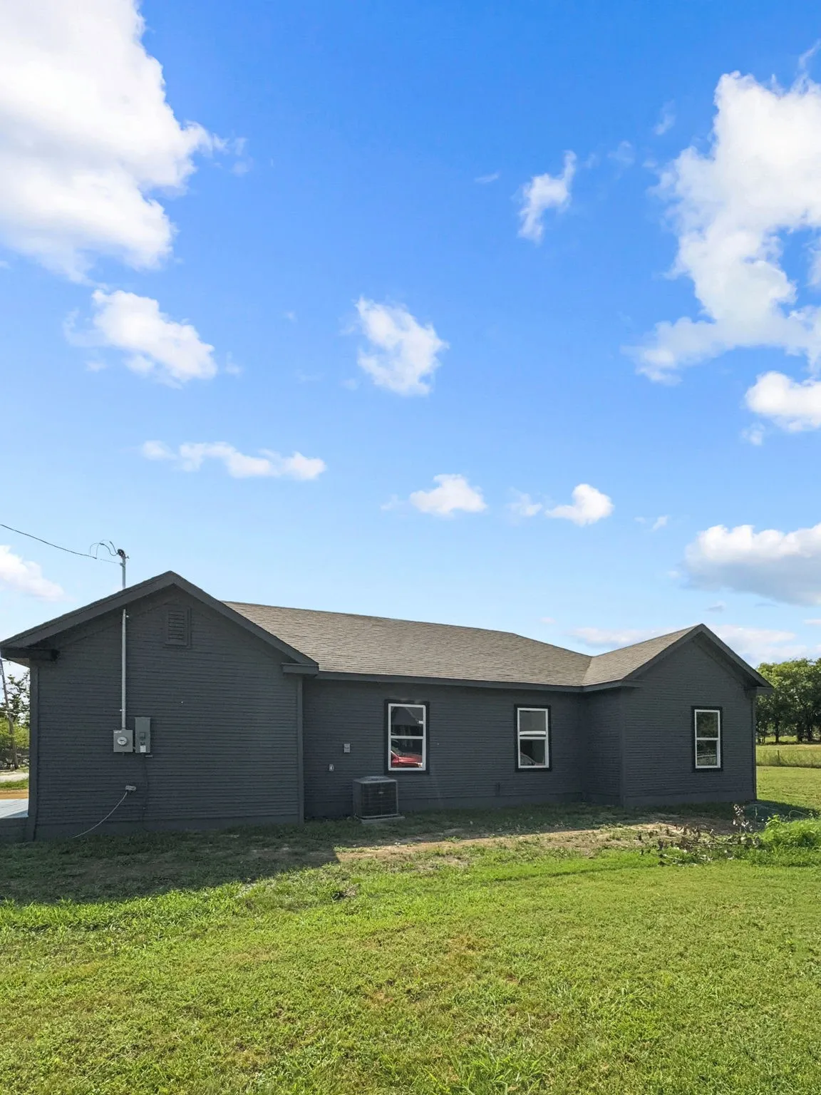 Single Family Residence For Sale in Hunt County , 3603 Mcdougal Street, Greenville, Texas 75401, 5 Bedroom, 2 Bathroom, Garage spaces, 1,472 Sqft, built in 1950, mls#21264353, Real Estate Agent in Greenville, Homes For Sale in Hunt county, Homes For Sale in Greenville, Realtor in Greenville Texas, Real Estate Brokerage Independent Realty Texas, Luminita Cordes Realtor