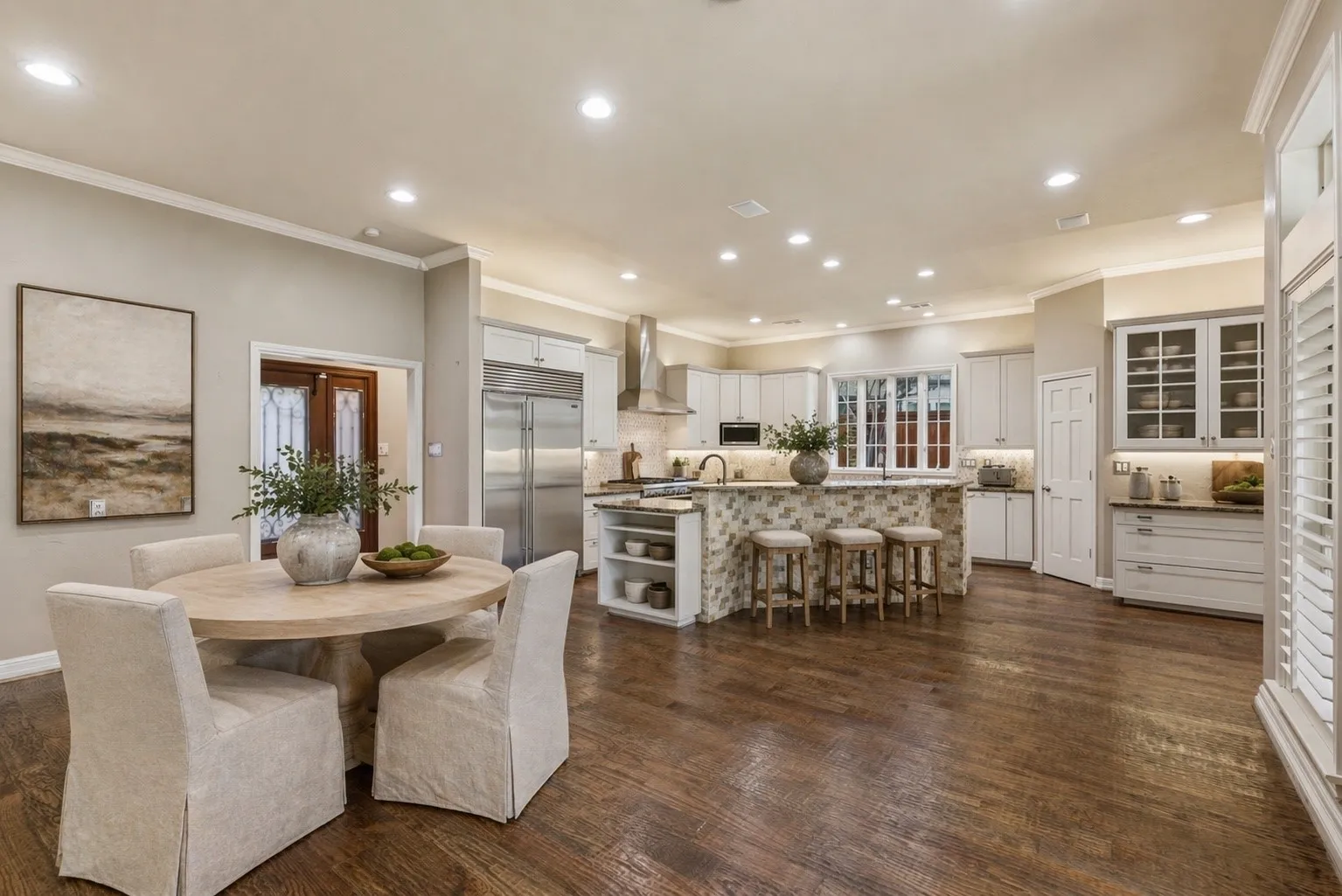 Single Family Residence For Sale in Collin County , 5304 SEASCAPE Lane, Plano, Texas 75093, 5 Bedrooms, 5 Bathrooms, 2 Garage spaces, 5,384 Sqft, built in 1984, Price $2,595,000, mls#21267362, Real Estate Agent in Plano, Homes For Sale in Collin county, Homes For Sale in Plano, Realtor in Plano Texas, Real Estate Brokerage Independent Realty Texas, Luminita Cordes Realtor