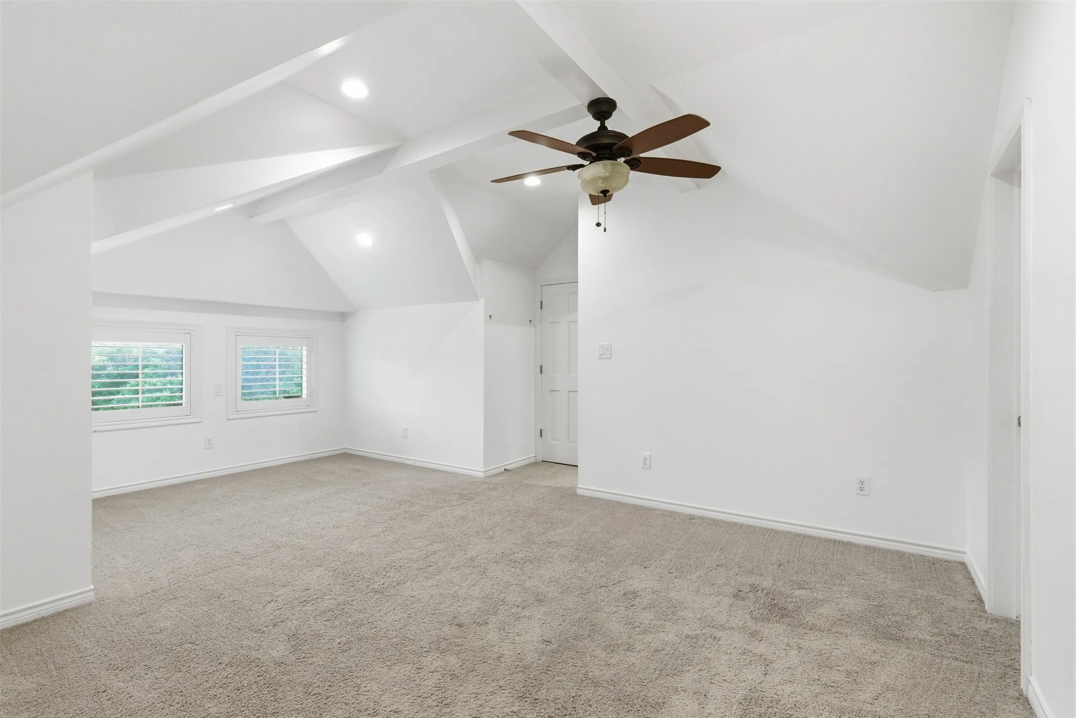 Single Family Residence For Sale in Collin County , 5304 SEASCAPE Lane, Plano, Texas 75093, 5 Bedrooms, 5 Bathrooms, 2 Garage spaces, 5,384 Sqft, built in 1984, Price $2,595,000, mls#21267362, Real Estate Agent in Plano, Homes For Sale in Collin county, Homes For Sale in Plano, Realtor in Plano Texas, Real Estate Brokerage Independent Realty Texas, Luminita Cordes Realtor