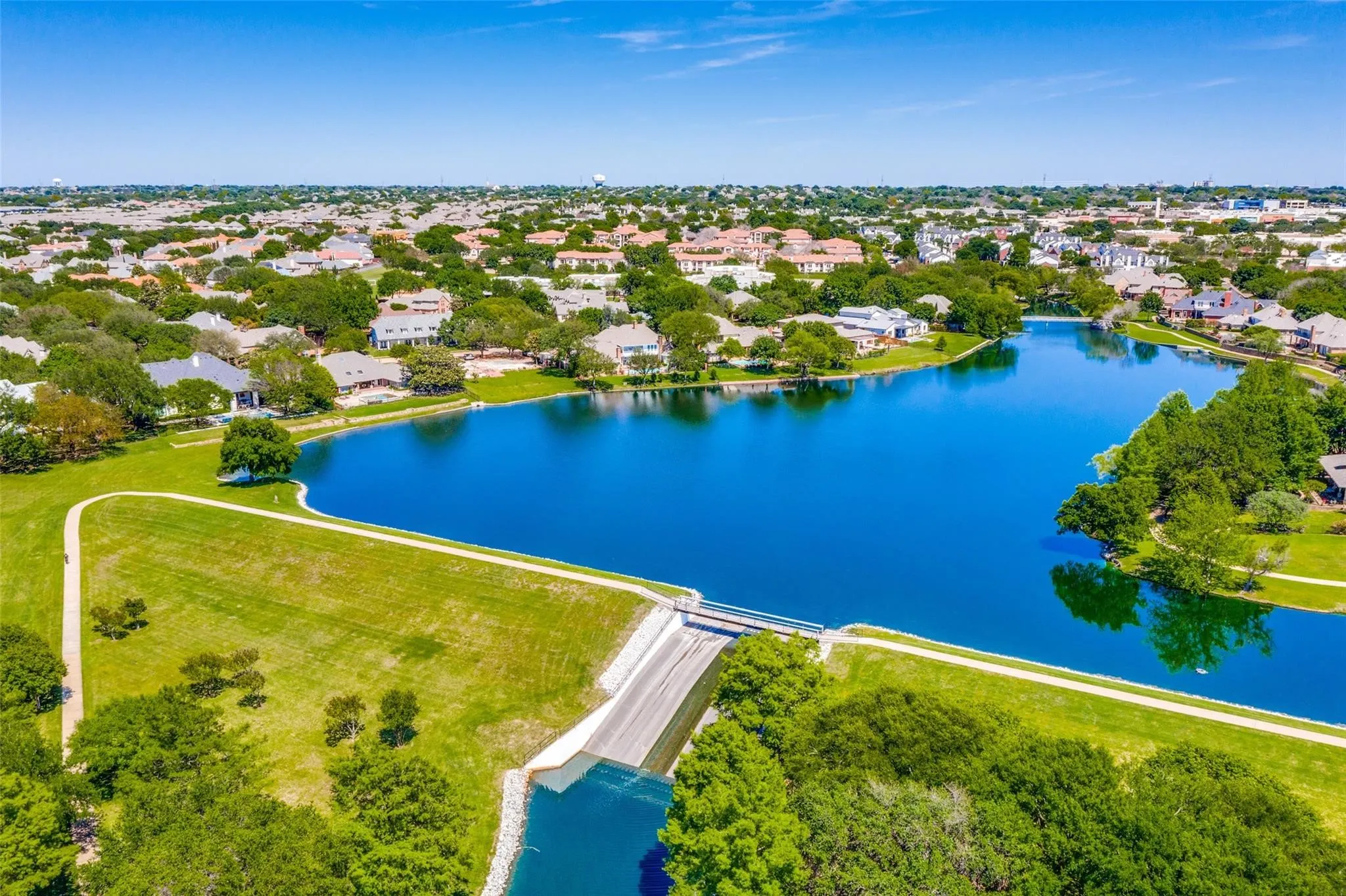 Single Family Residence For Sale in Collin County , 5304 SEASCAPE Lane, Plano, Texas 75093, 5 Bedrooms, 5 Bathrooms, 2 Garage spaces, 5,384 Sqft, built in 1984, Price $2,595,000, mls#21267362, Real Estate Agent in Plano, Homes For Sale in Collin county, Homes For Sale in Plano, Realtor in Plano Texas, Real Estate Brokerage Independent Realty Texas, Luminita Cordes Realtor