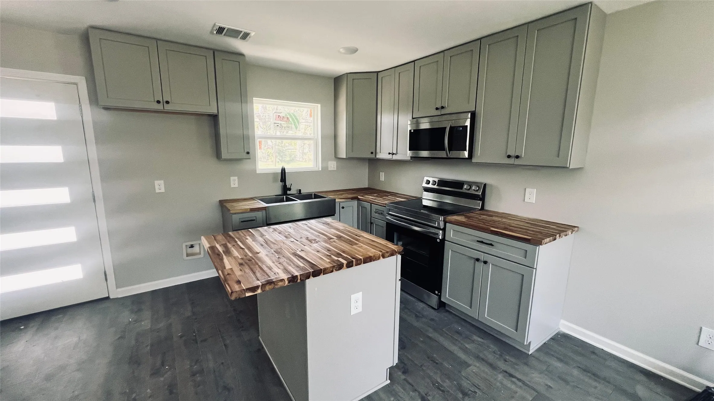 Duplex For Sale in Mc Lennan County , 1623 Seley Avenue, Waco, Texas 76704, 4 Bedroom, 2 Bathroom, Garage spaces, 0 Sqft, built in 2023, mls#21263796, Real Estate Agent in Waco, Homes For Sale in Mc Lennan county, Homes For Sale in Waco, Realtor in Waco Texas, Real Estate Brokerage Independent Realty Texas, Luminita Cordes Realtor