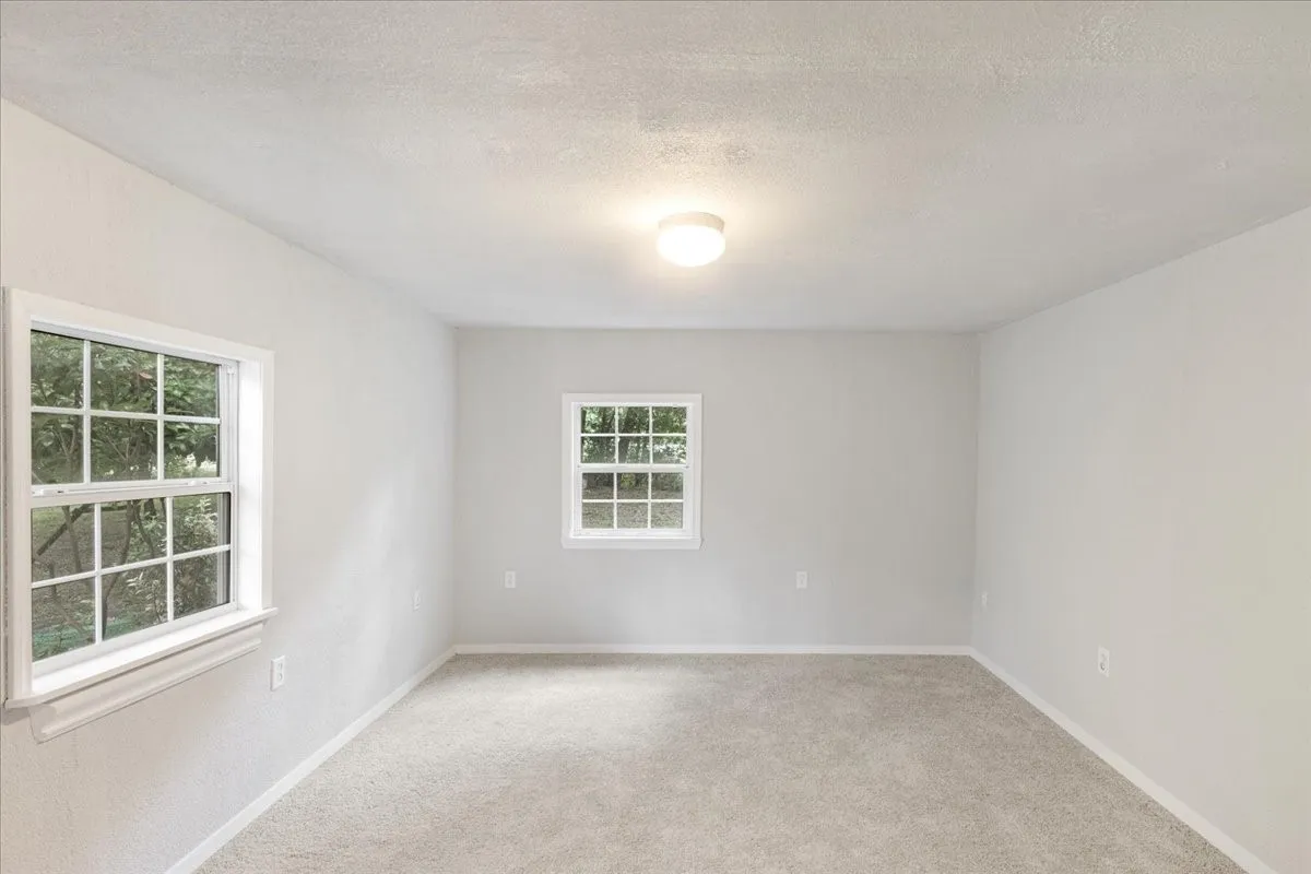 Mobile Home For Sale in Hunt County , 507 N 5th Street, Quinlan, Texas 75474, 3 Bedroom, 2 Bathroom, Garage spaces, 1,584 Sqft, built in 1993, mls#21267447, Real Estate Agent in Quinlan, Homes For Sale in Hunt county, Homes For Sale in Quinlan, Realtor in Quinlan Texas, Real Estate Brokerage Independent Realty Texas, Luminita Cordes Realtor