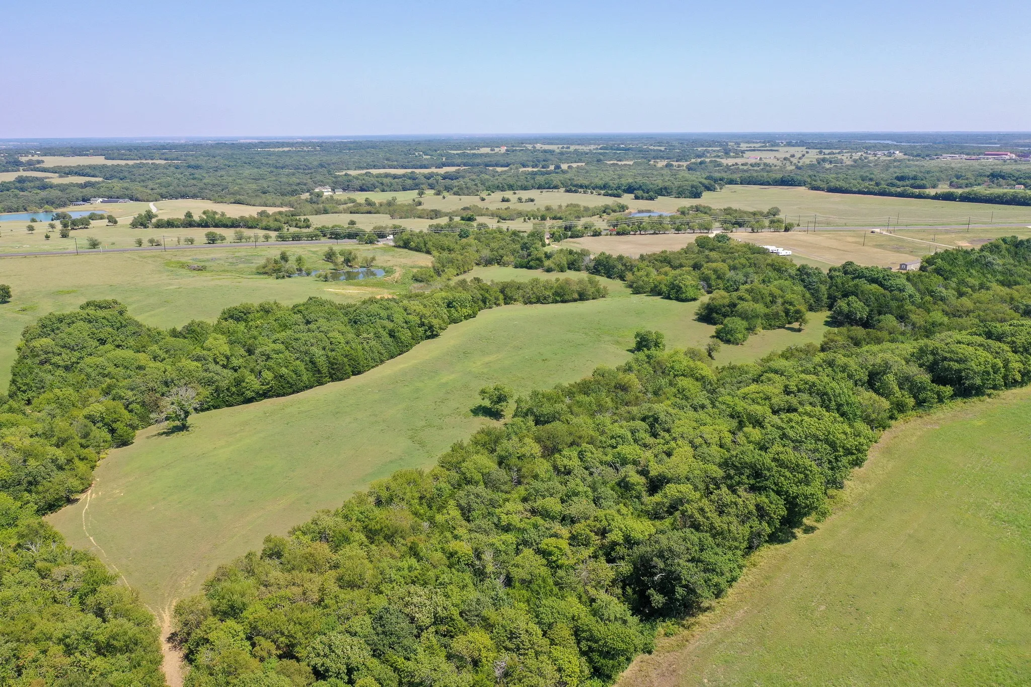 Unimproved Land For Sale in Grayson County , TBD US Hwy 82, Bells, Texas 75414, 0, 0, Garage spaces, 0 Sqft, built in 0, Price $1,400,000, mls#21267464, Real Estate Agent in Bells, Homes For Sale in Grayson county, Homes For Sale in Bells, Realtor in Bells Texas, Real Estate Brokerage Independent Realty Texas, Luminita Cordes Realtor