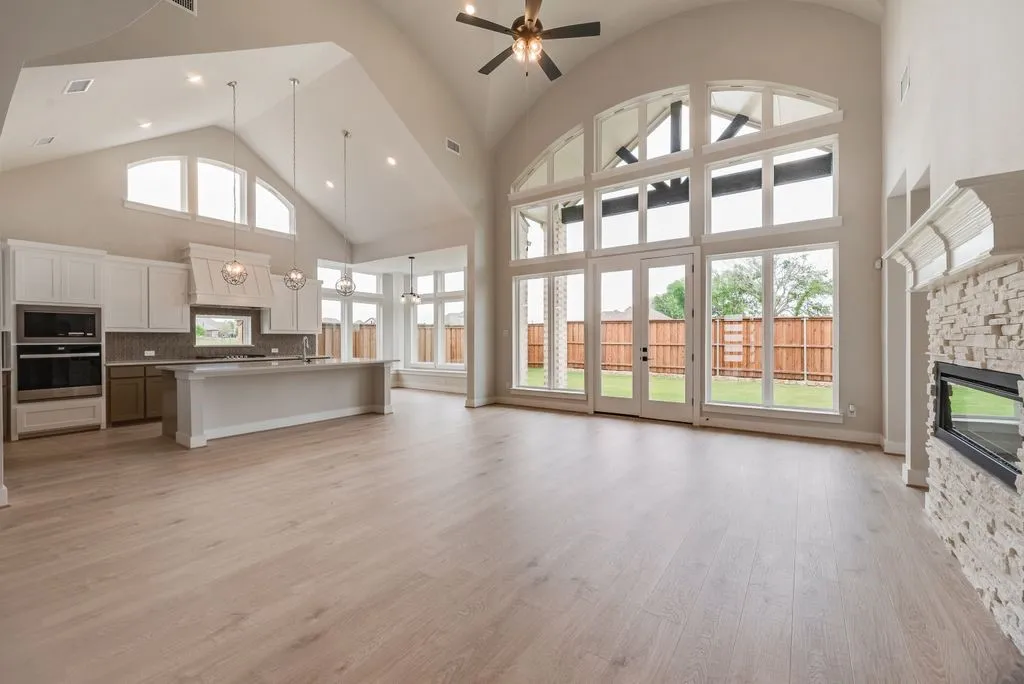 Single Family Residence For Sale in Collin County , 609 Clover Lane, Anna, Texas 75409, 5 Bedroom, 6 Bathroom, 2 Garage spaces, 4,569 Sqft, built in 2026, mls#21267467, Real Estate Agent in Anna, Homes For Sale in Collin county, Homes For Sale in Anna, Realtor in Anna Texas, Real Estate Brokerage Independent Realty Texas, Luminita Cordes Realtor