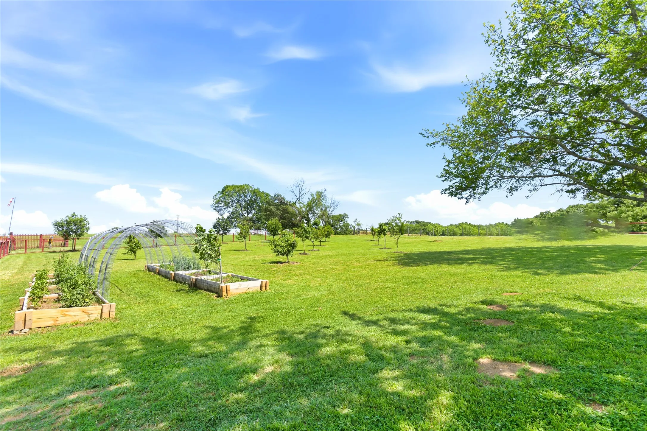 Single Family Residence For Sale in Grayson County , 235 Magnus Road, Denison, Texas 75021, 3 Bedroom, 3 Bathroom, 3 Garage spaces, 1,767 Sqft, built in 1982, Price $699,000, mls#21267479, Real Estate Agent in Denison, Homes For Sale in Grayson county, Homes For Sale in Denison, Realtor in Denison Texas, Real Estate Brokerage Independent Realty Texas, Luminita Cordes Realtor