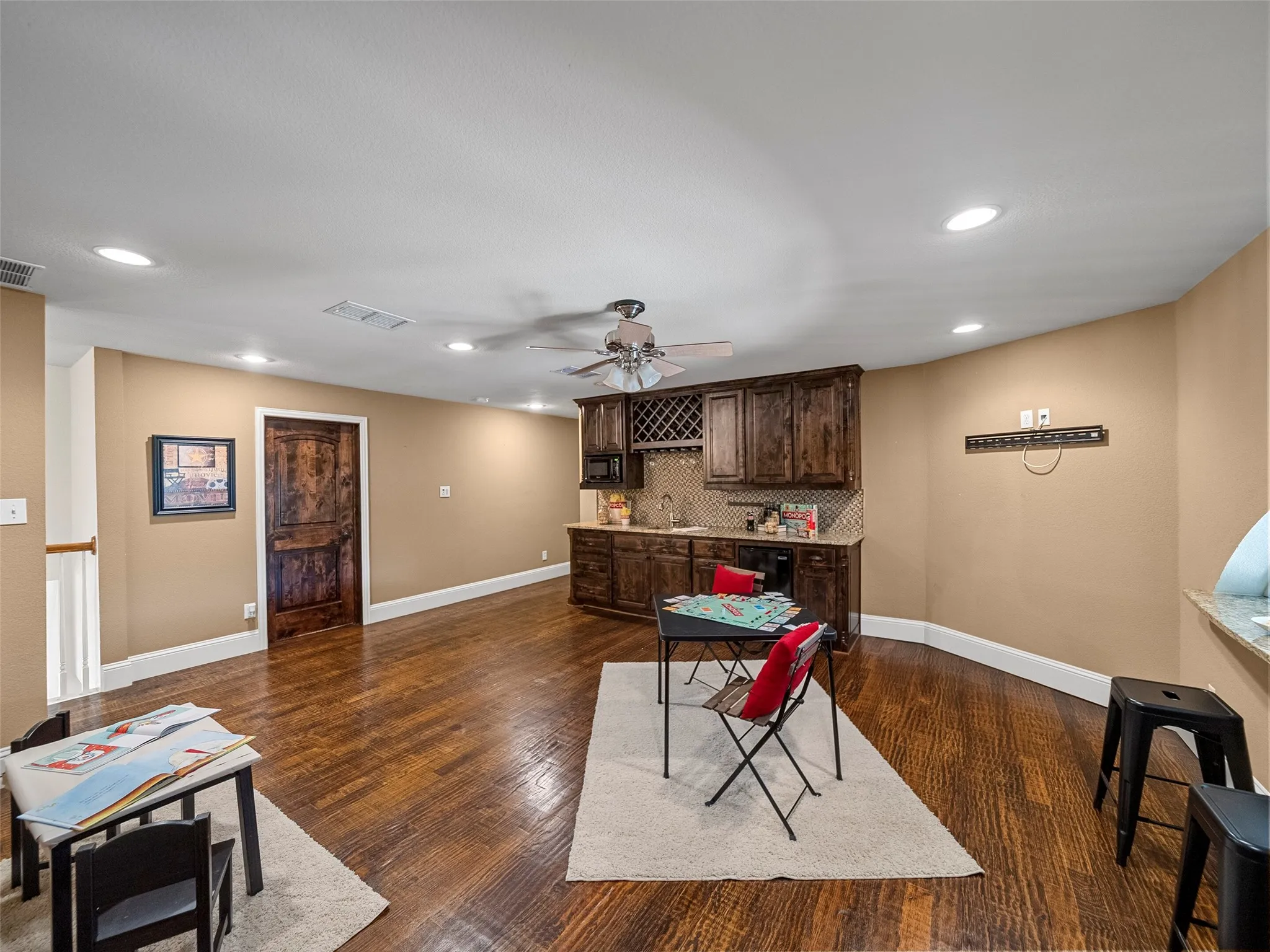 Single Family Residence For Sale in Collin County , 1344 Comanche Drive, Allen, Texas 75013, 4 Bedrooms, 3 Bathrooms, 3 Garage spaces, 3,477 Sqft, built in 1995, Price $750,000, mls#21255164, Real Estate Agent in Allen, Homes For Sale in Collin county, Homes For Sale in Allen, Realtor in Allen Texas, Real Estate Brokerage Independent Realty Texas, Luminita Cordes Realtor