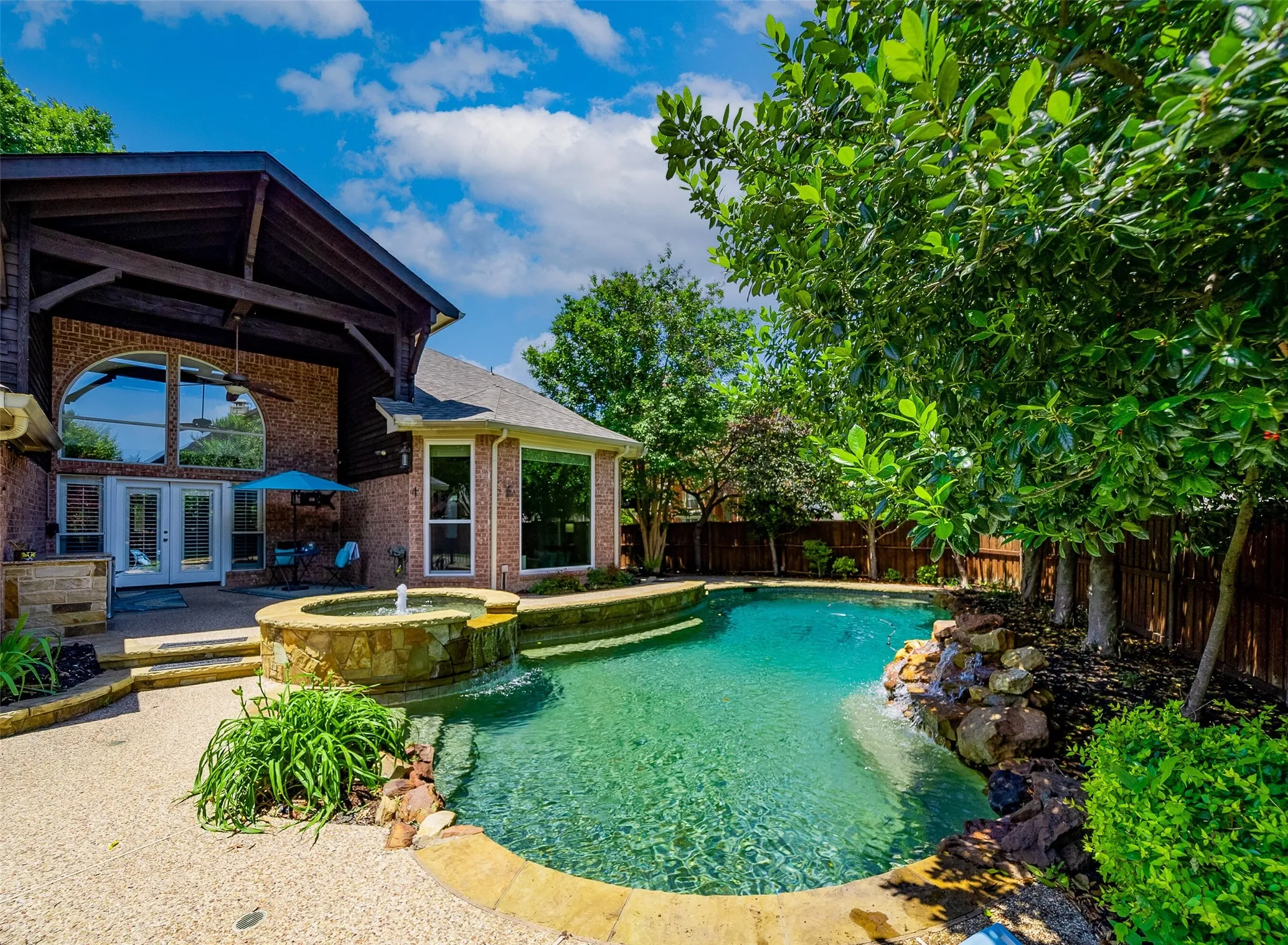 Single Family Residence For Sale in Collin County , 1344 Comanche Drive, Allen, Texas 75013, 4 Bedrooms, 3 Bathrooms, 3 Garage spaces, 3,477 Sqft, built in 1995, Price $750,000, mls#21255164, Real Estate Agent in Allen, Homes For Sale in Collin county, Homes For Sale in Allen, Realtor in Allen Texas, Real Estate Brokerage Independent Realty Texas, Luminita Cordes Realtor