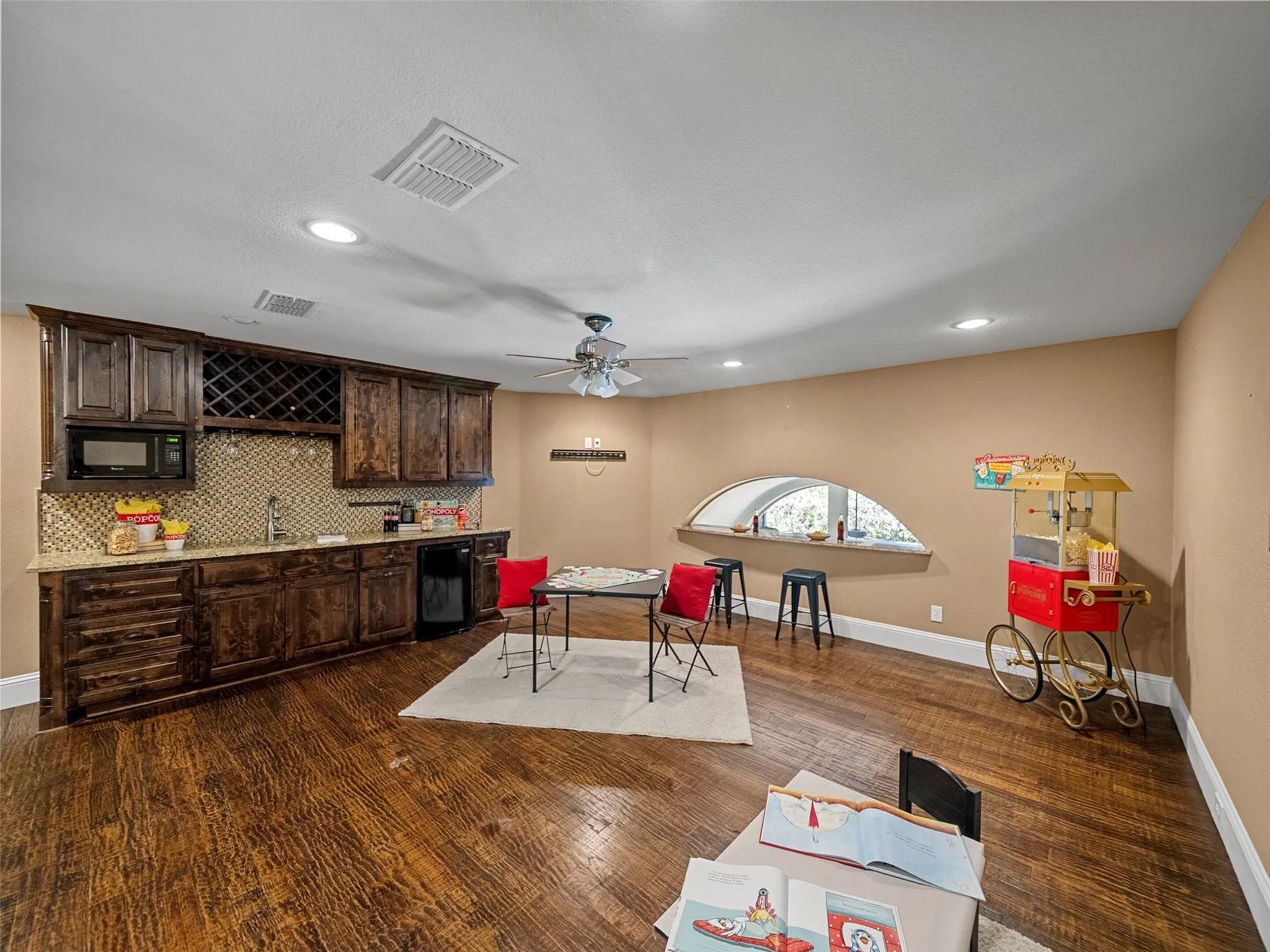Single Family Residence For Sale in Collin County , 1344 Comanche Drive, Allen, Texas 75013, 4 Bedrooms, 3 Bathrooms, 3 Garage spaces, 3,477 Sqft, built in 1995, Price $750,000, mls#21255164, Real Estate Agent in Allen, Homes For Sale in Collin county, Homes For Sale in Allen, Realtor in Allen Texas, Real Estate Brokerage Independent Realty Texas, Luminita Cordes Realtor