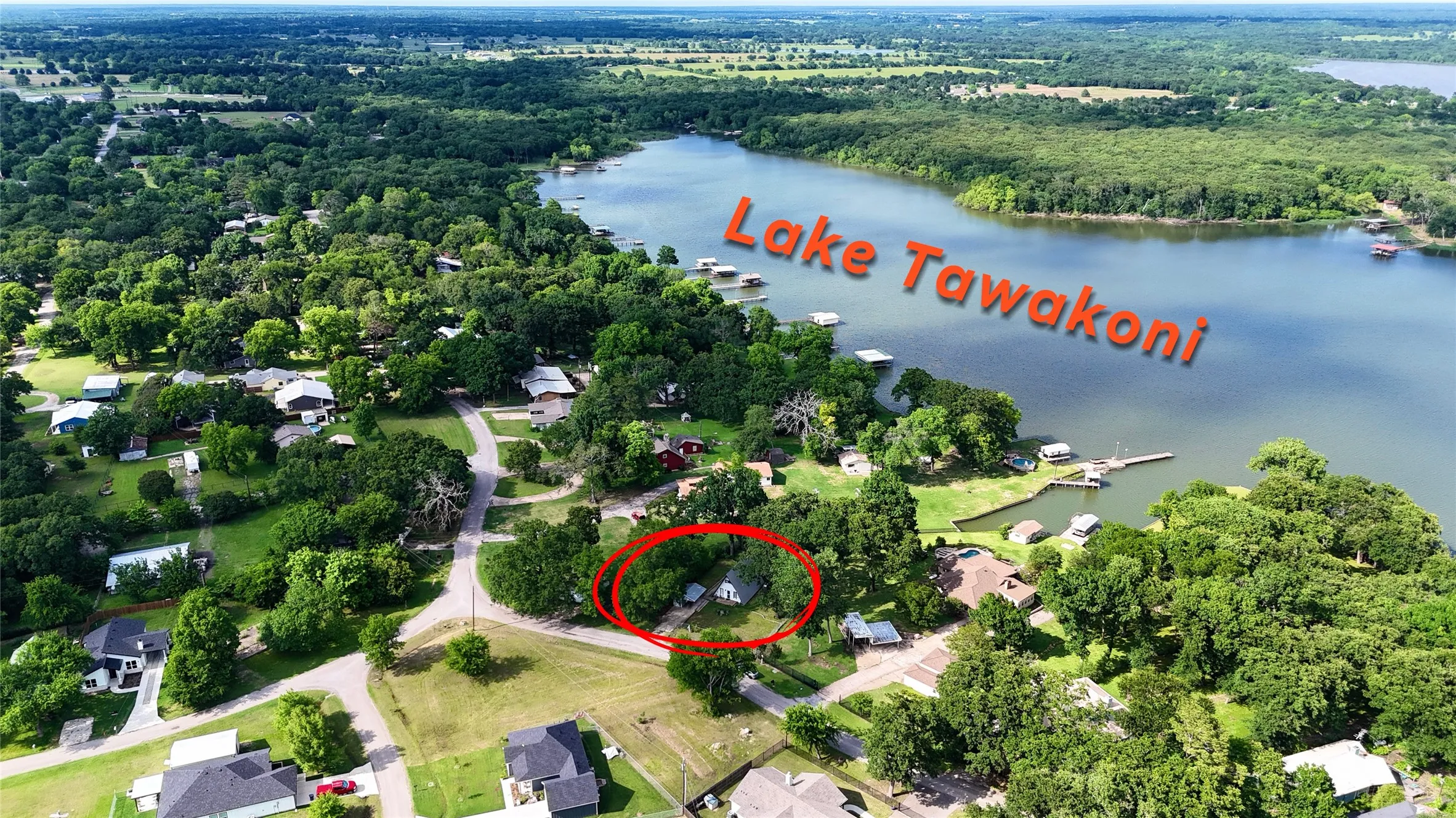 Single Family Residence For Sale in Rains County , 467 Old Mill Lane, East Tawakoni, Texas 75472, 2 Bedrooms, 2 Bathrooms, Garage spaces, 1,152 Sqft, built in 1960, Price $230,000, mls#21267384, Real Estate Agent in East Tawakoni, Homes For Sale in Rains county, Homes For Sale in East Tawakoni, Realtor in East Tawakoni Texas, Real Estate Brokerage Independent Realty Texas, Luminita Cordes Realtor