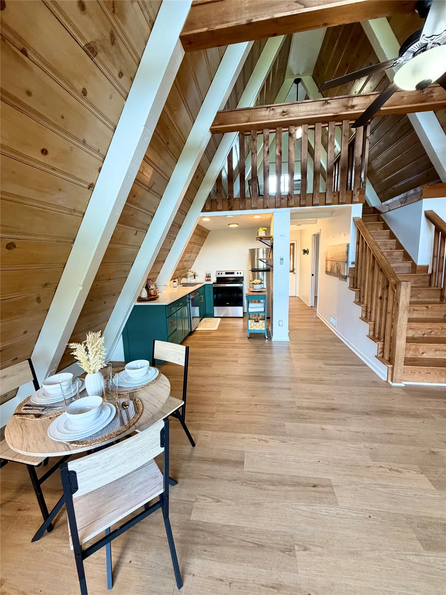 Single Family Residence For Sale in Rains County , 467 Old Mill Lane, East Tawakoni, Texas 75472, 2 Bedrooms, 2 Bathrooms, Garage spaces, 1,152 Sqft, built in 1960, Price $230,000, mls#21267384, Real Estate Agent in East Tawakoni, Homes For Sale in Rains county, Homes For Sale in East Tawakoni, Realtor in East Tawakoni Texas, Real Estate Brokerage Independent Realty Texas, Luminita Cordes Realtor