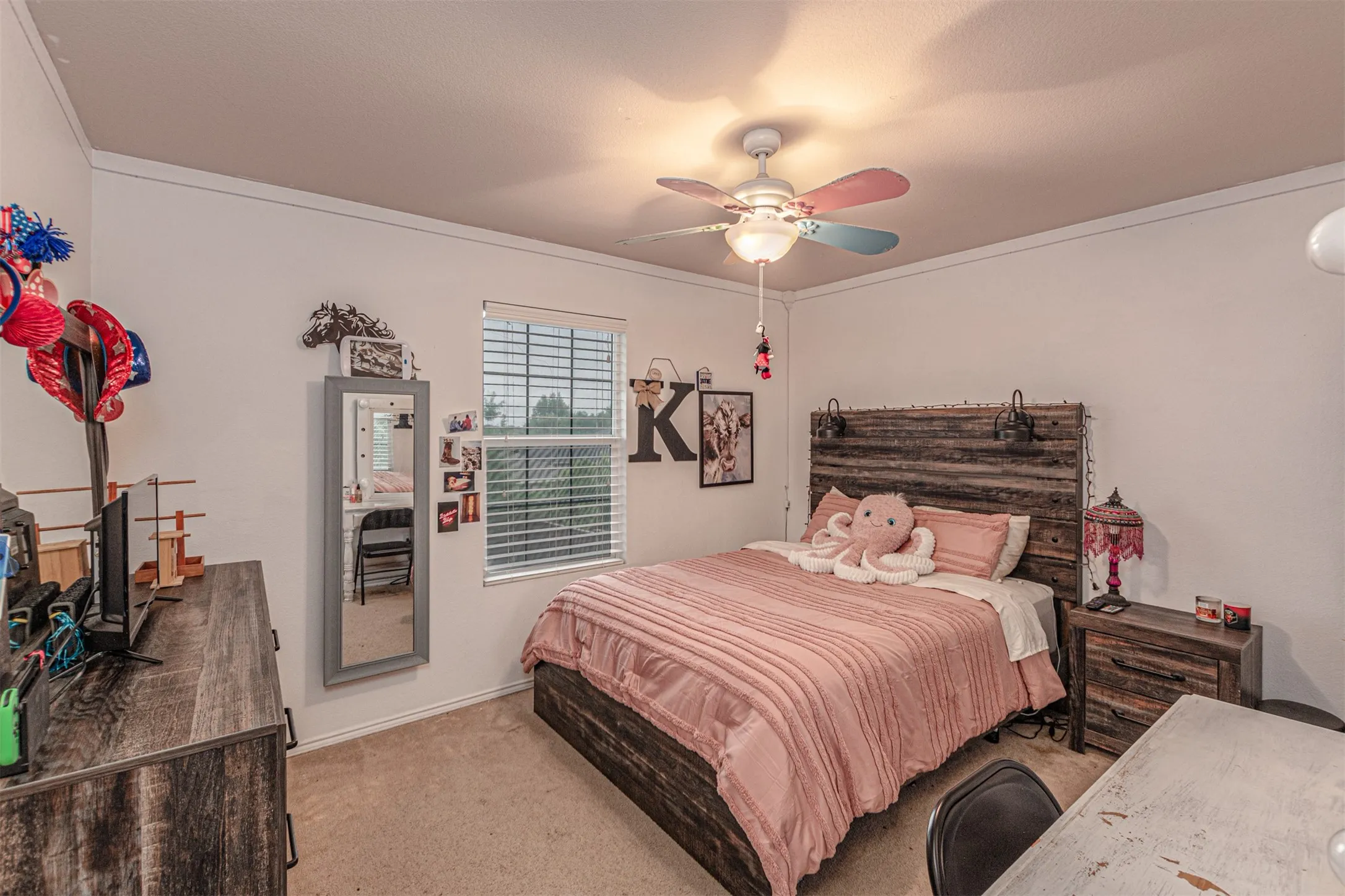 Single Family Residence For Sale in Kaufman County , 2020 Wellington Point, Heartland, Texas 75126, 3 Bedroom, 3 Bathroom, 3 Garage spaces, 2,400 Sqft, built in 2009, Price $289,000, mls#21259037, Real Estate Agent in Heartland, Homes For Sale in Kaufman county, Homes For Sale in Heartland, Realtor in Heartland Texas, Real Estate Brokerage Independent Realty Texas, Luminita Cordes Realtor