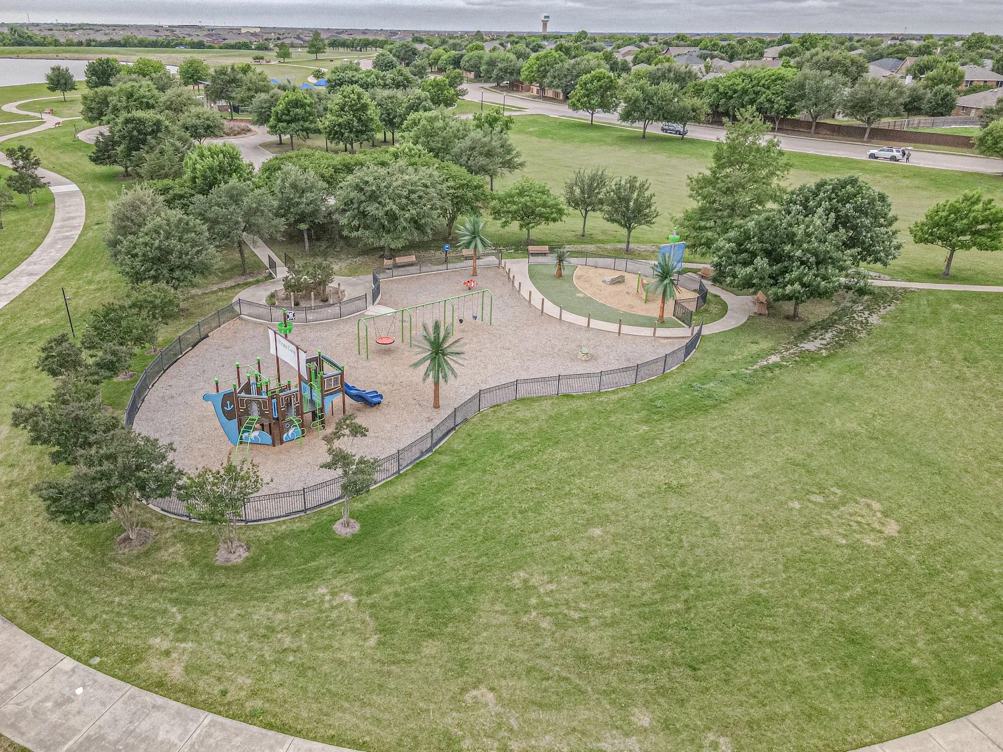 Single Family Residence For Sale in Kaufman County , 2020 Wellington Point, Heartland, Texas 75126, 3 Bedroom, 3 Bathroom, 3 Garage spaces, 2,400 Sqft, built in 2009, Price $289,000, mls#21259037, Real Estate Agent in Heartland, Homes For Sale in Kaufman county, Homes For Sale in Heartland, Realtor in Heartland Texas, Real Estate Brokerage Independent Realty Texas, Luminita Cordes Realtor