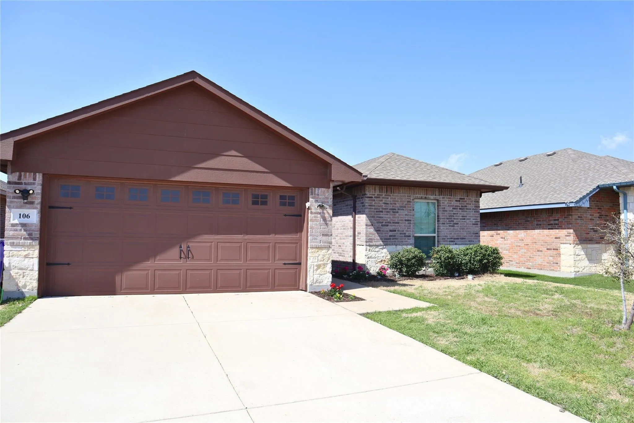 Single Family Residence For Rent in Collin County , 106 Cornell Avenue, Farmersville, Texas 75442, 4 Bedrooms, 2 Bathrooms, 2 Garage spaces, 1,656 Sqft, built in 2019, Price $2,000, mls#21265769, Real Estate Agent in Farmersville, Homes For Rent in Collin county, Homes For Rent in Farmersville, Realtor in Farmersville Texas, Real Estate Brokerage Independent Realty Texas, Luminita Cordes Realtor