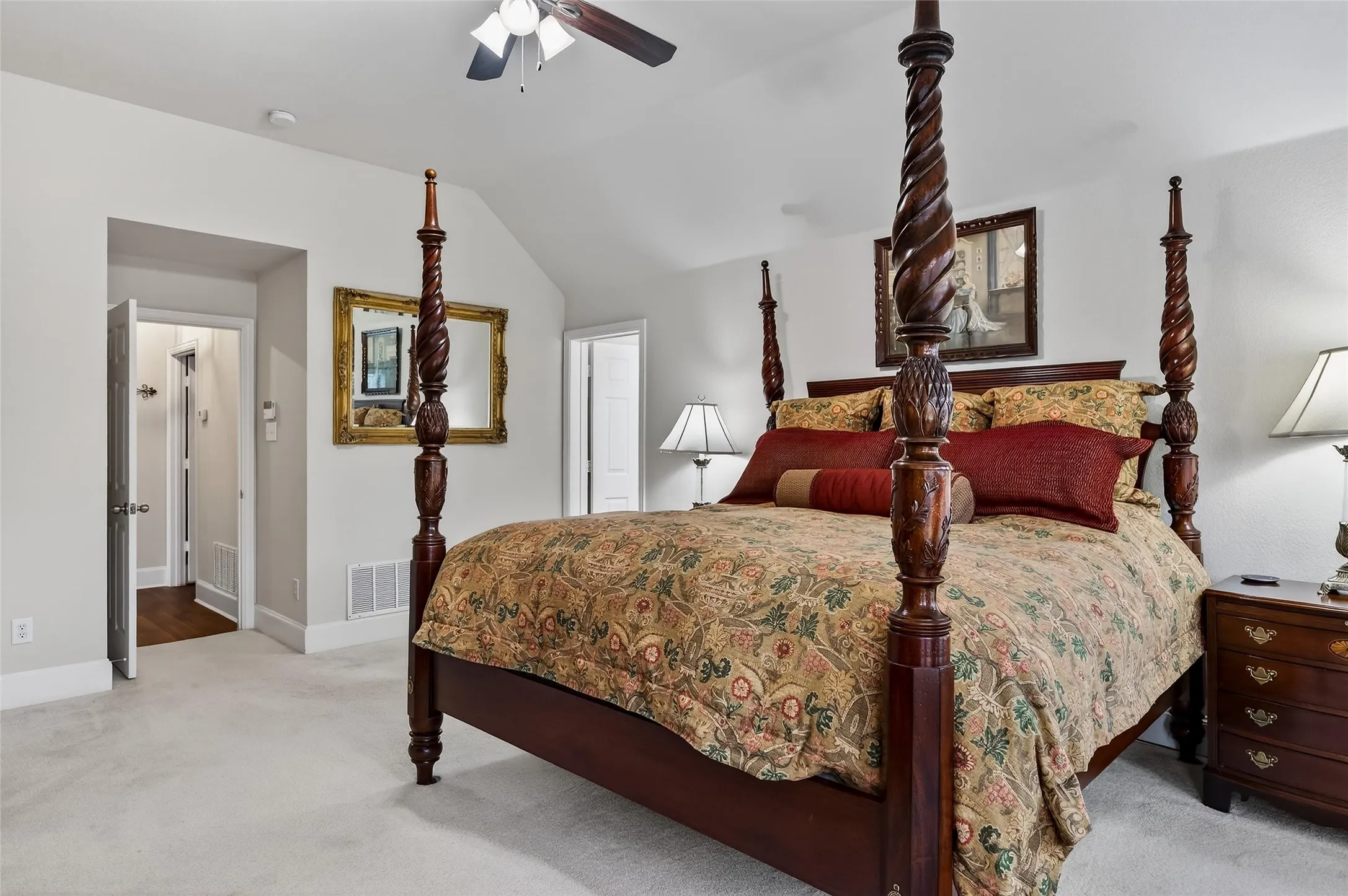 Single Family Residence For Sale in Denton County , 2636 Deer Hollow Drive, Little Elm, Texas 75068, 4 Bedroom, 2 Bathroom, 2 Garage spaces, 2,706 Sqft, built in 2005, mls#21267281, Real Estate Agent in Little Elm, Homes For Sale in Denton county, Homes For Sale in Little Elm, Realtor in Little Elm Texas, Real Estate Brokerage Independent Realty Texas, Luminita Cordes Realtor