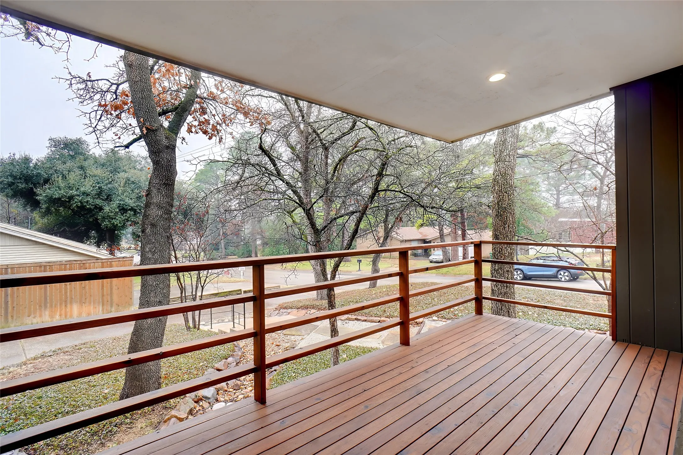 Single Family Residence For Rent in Denton County , 1403 Kendolph Drive, Denton, Texas 76205, 3 Bedroom, 2 Bathroom, 2 Garage spaces, 1,967 Sqft, built in 1959, mls#21267557, Real Estate Agent in Denton, Homes For Rent in Denton county, Homes For Rent in Denton, Realtor in Denton Texas, Real Estate Brokerage Independent Realty Texas, Luminita Cordes Realtor
